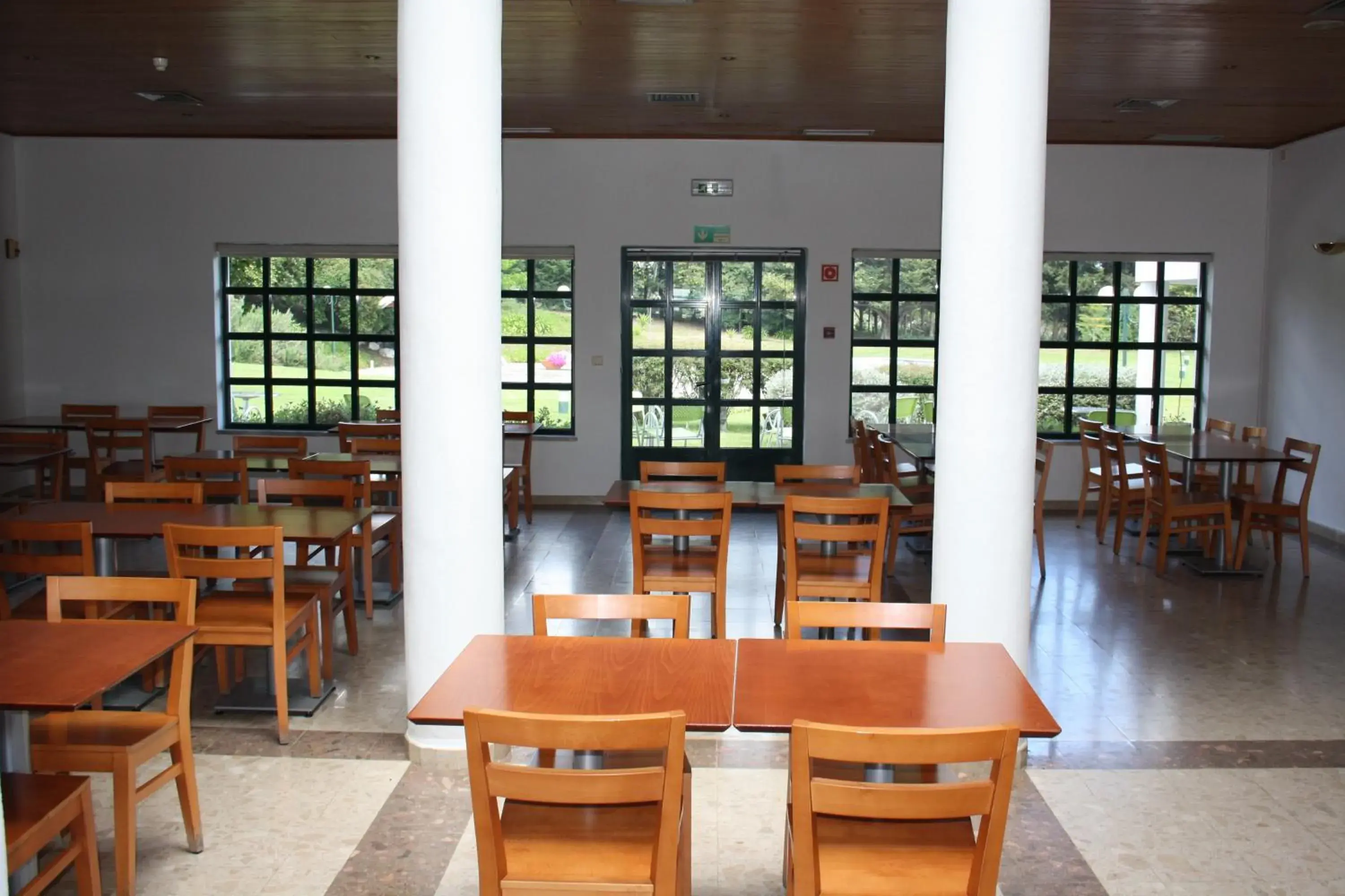 Restaurant/places to eat in Flag Hotel Santarém Restaurant/places to eat in Flag Hotel Santarém