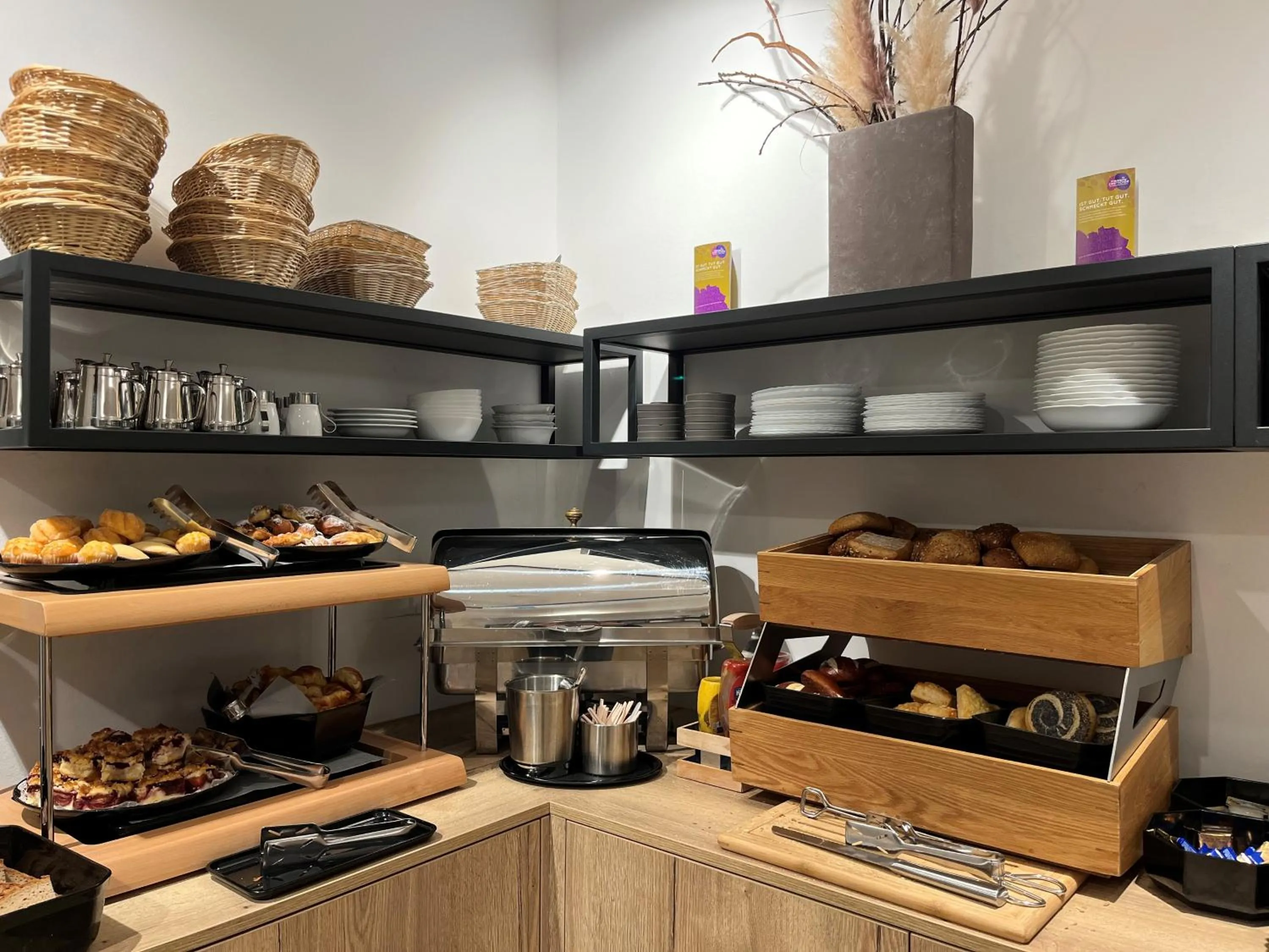 Breakfast in Hotel Lindleinsmühle