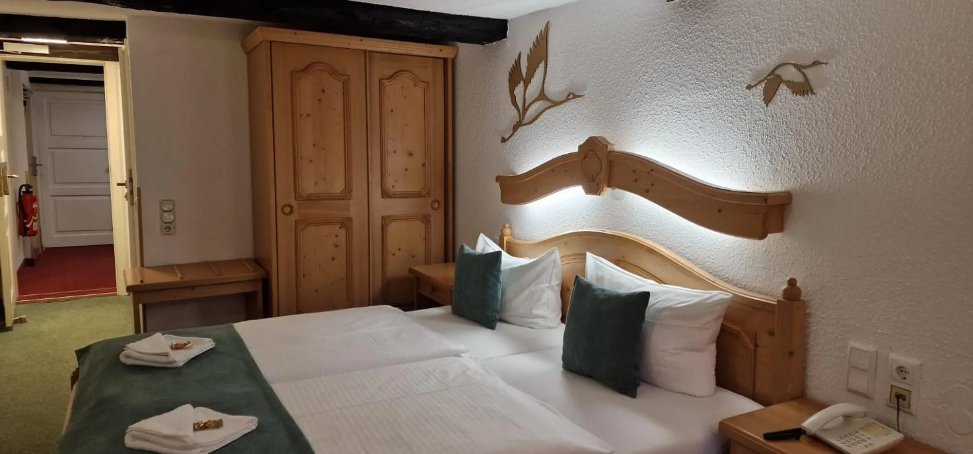 Restaurant/places to eat, Bed in Hotel Am Markt & Brauhaus Stadtkrug