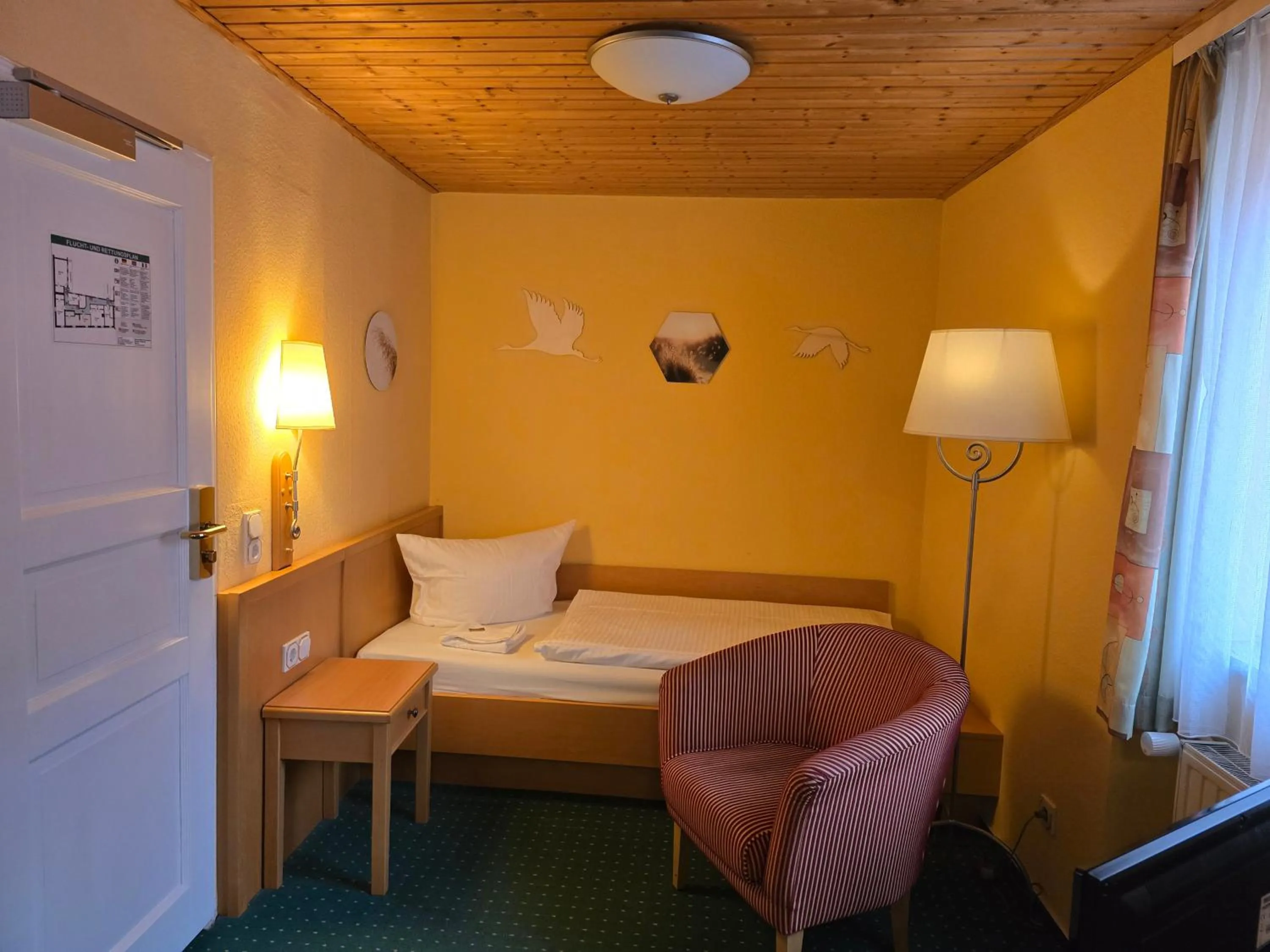 Bed in Hotel Am Markt & Brauhaus Stadtkrug