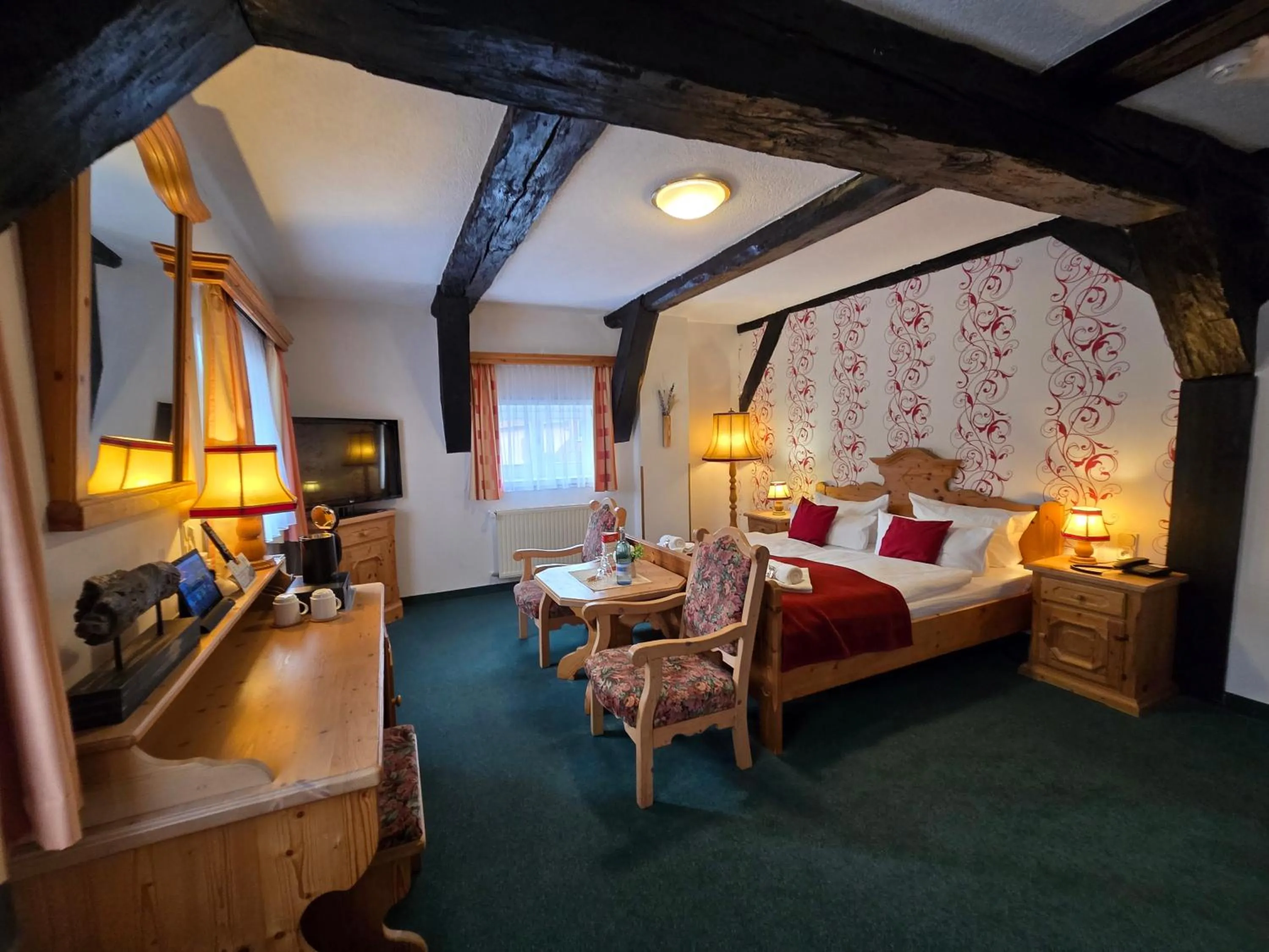 Bed in Hotel Am Markt & Brauhaus Stadtkrug