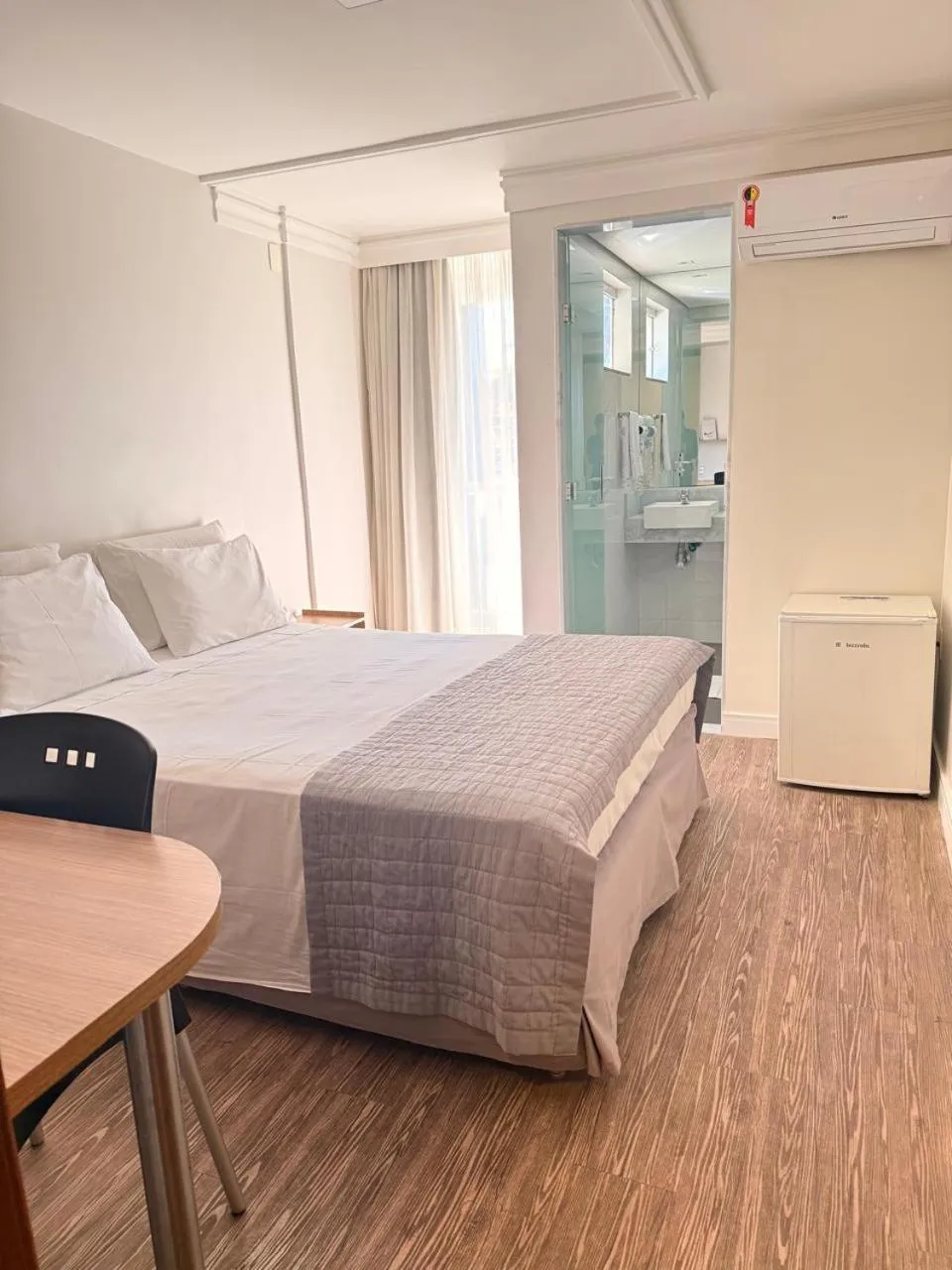 Photo of the whole room, Bed in Alfa Plaza Hotel