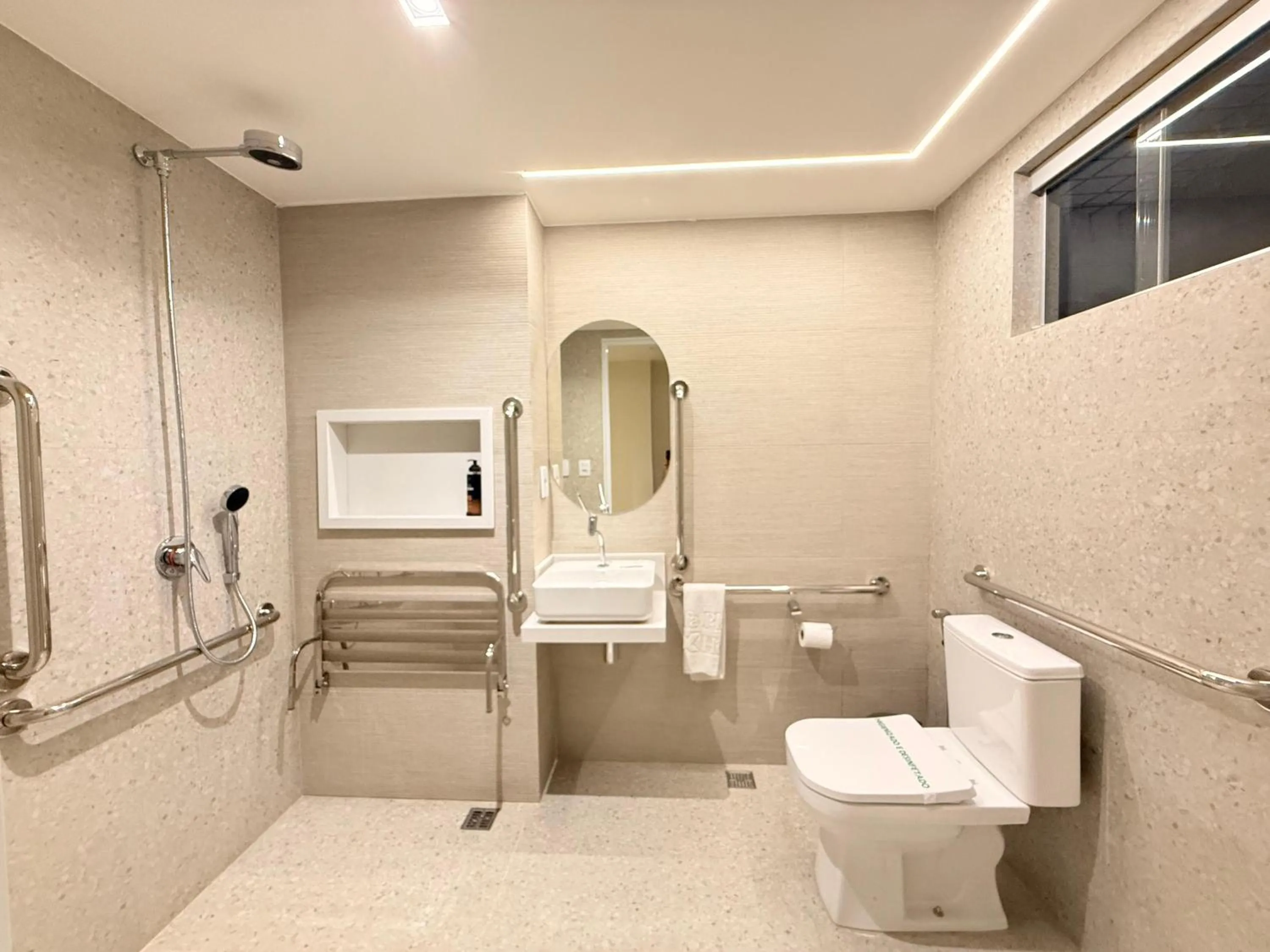 Property building in Alfa Plaza Hotel