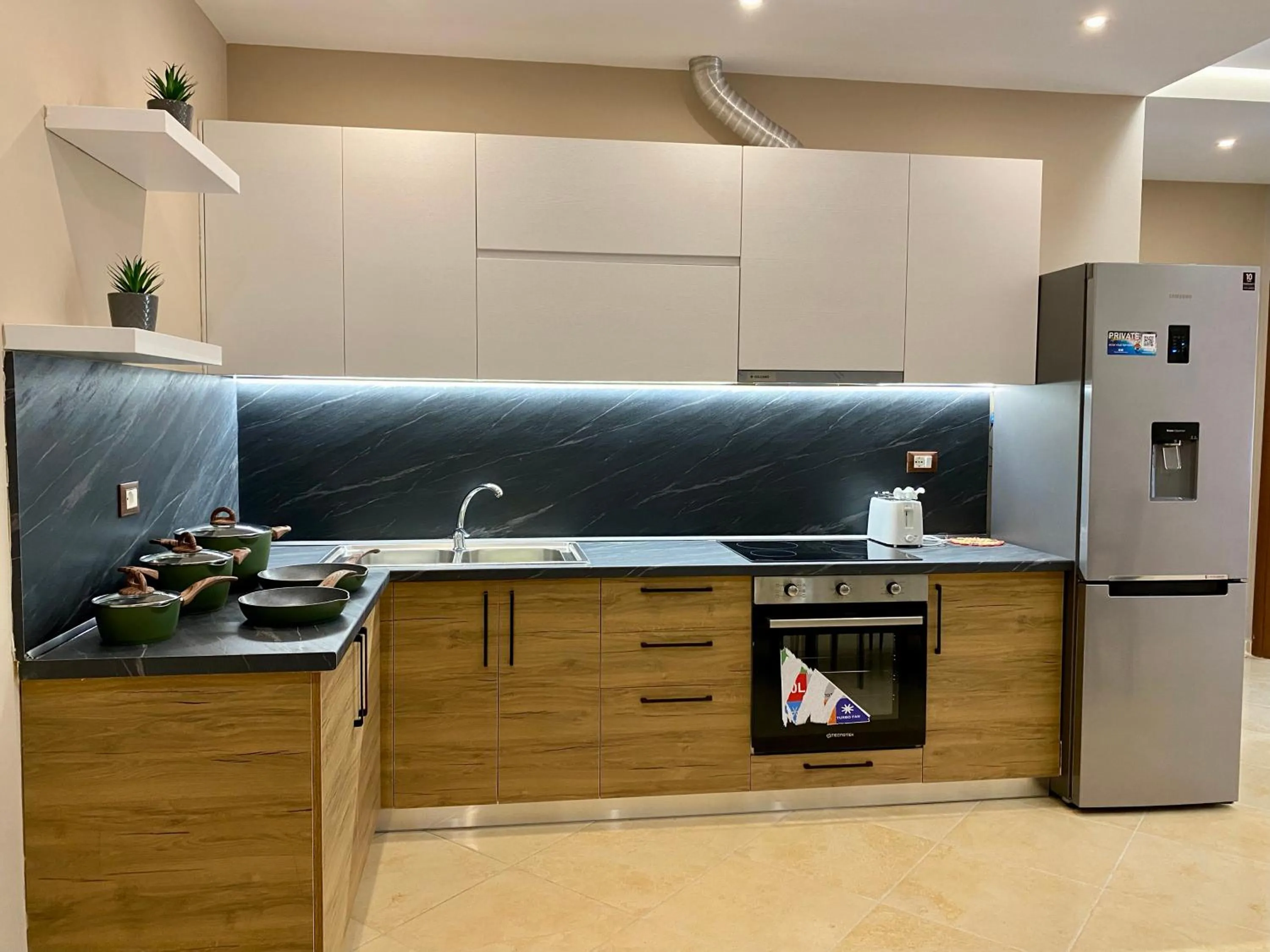 Kitchen or kitchenette in TOURISTS RESIDENCE