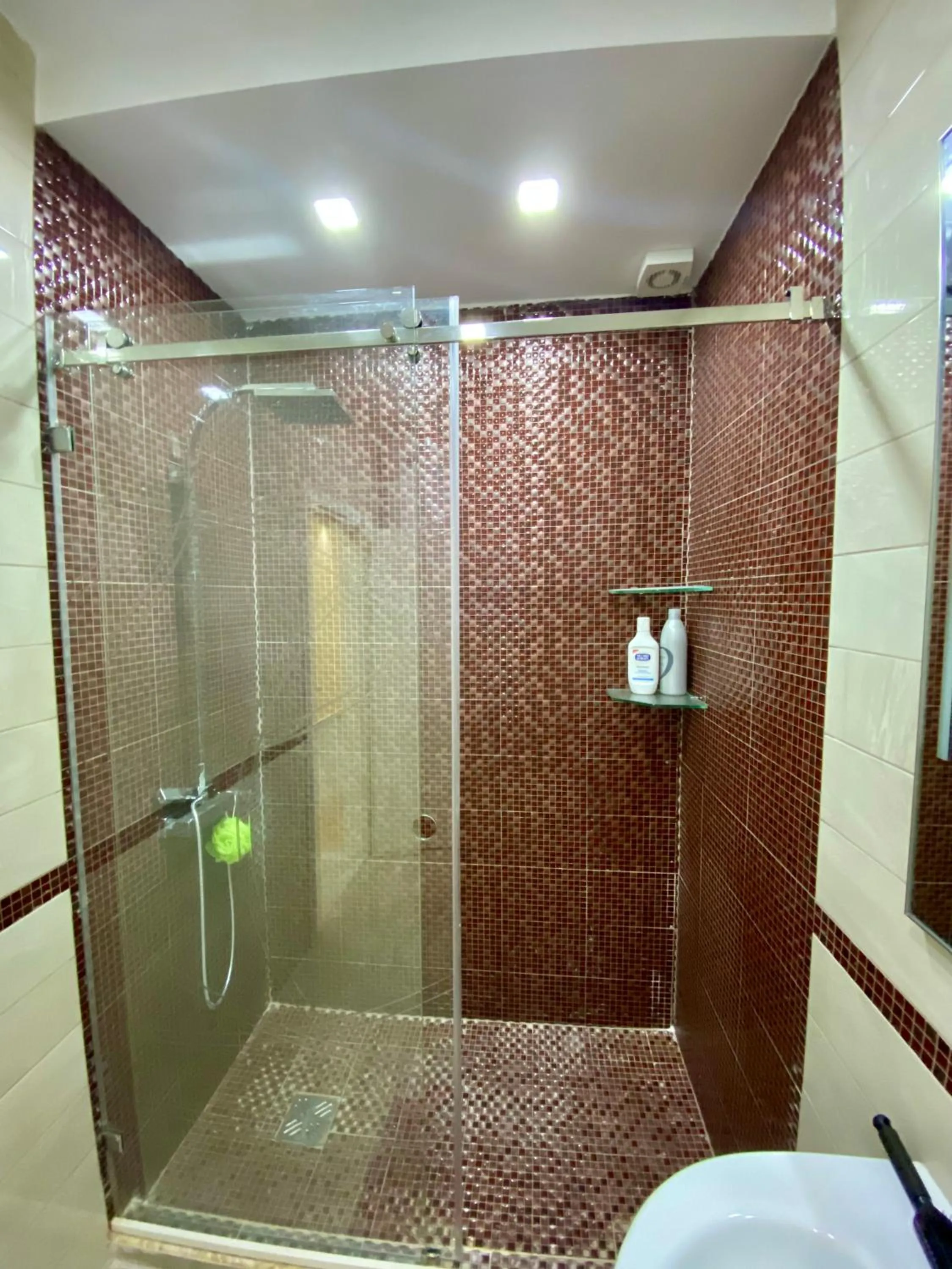 Bathroom in TOURISTS RESIDENCE