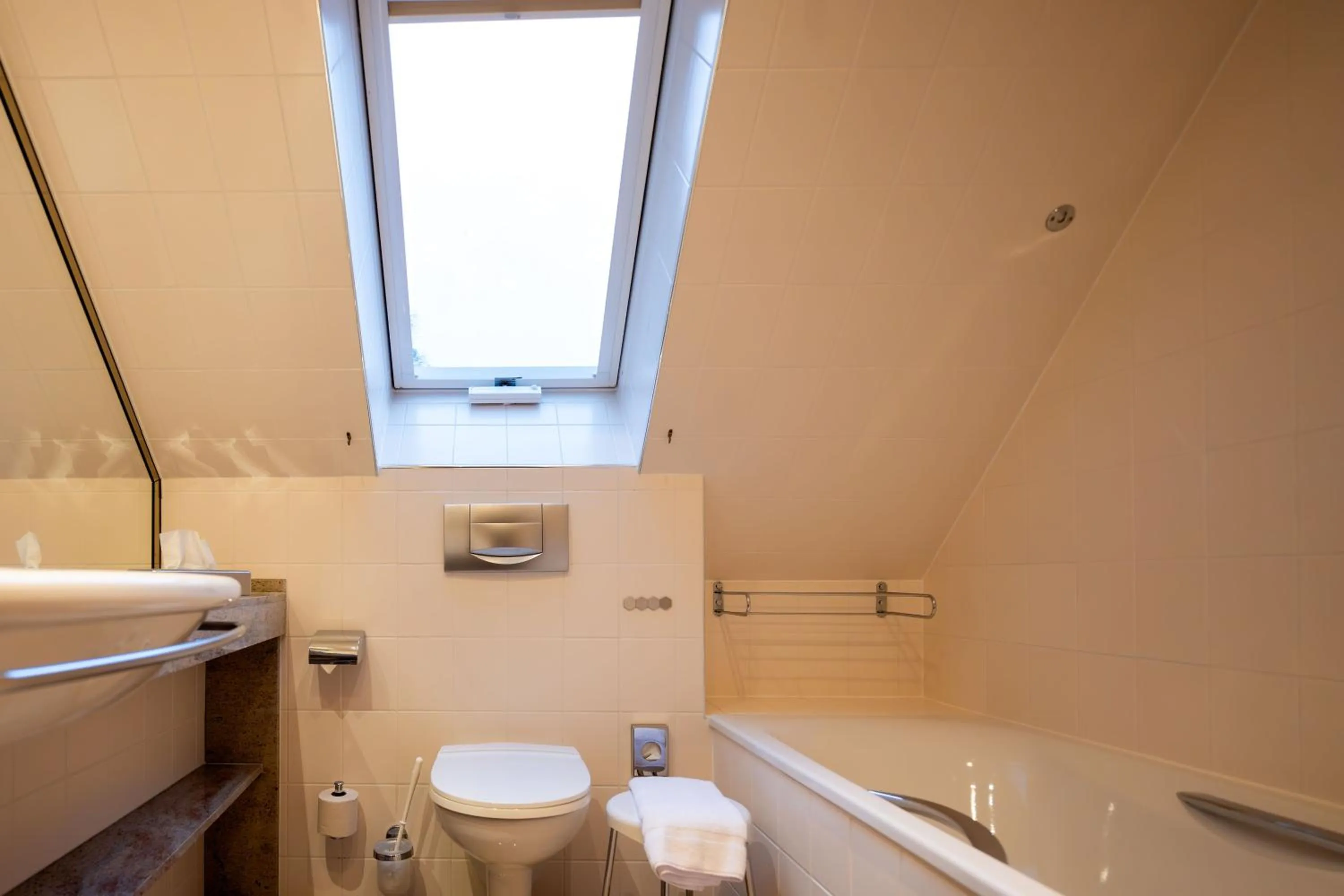 Bathroom in Zeitgeist Rathen by STEIGER Hotels
