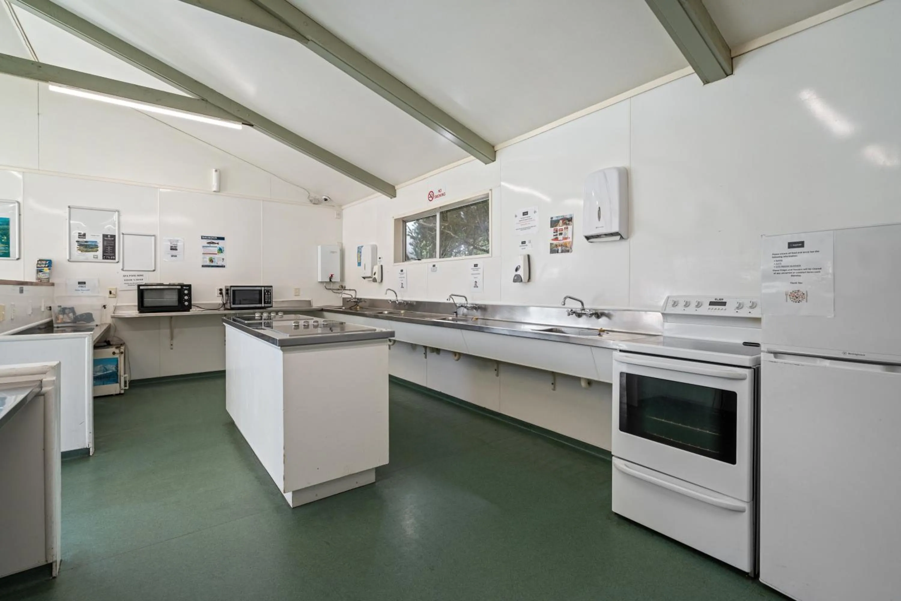 Tasman Holiday Parks Picton