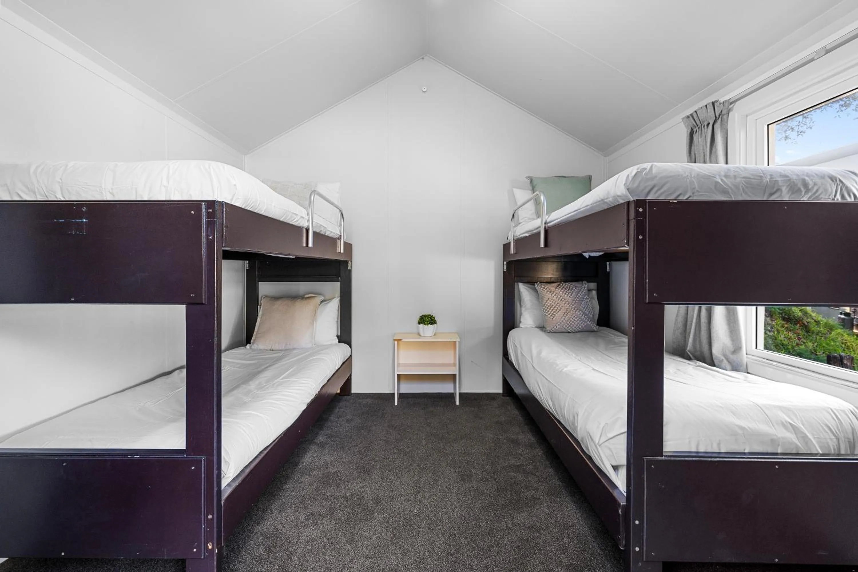 Bed in Tasman Holiday Parks Picton