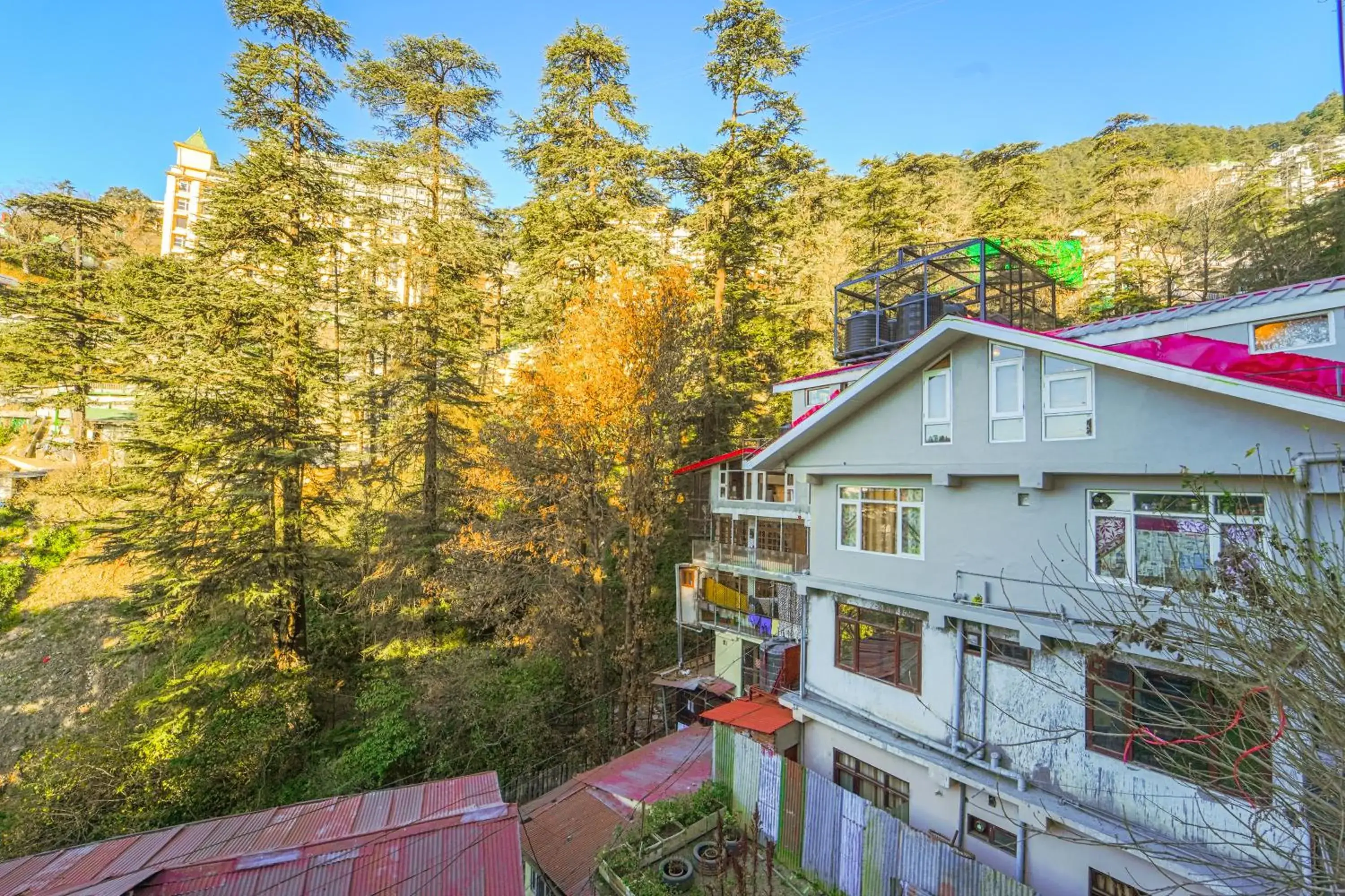 Property building in Singhs BnB by Lazy Getaways Property building in Singhs BnB by Lazy Getaways