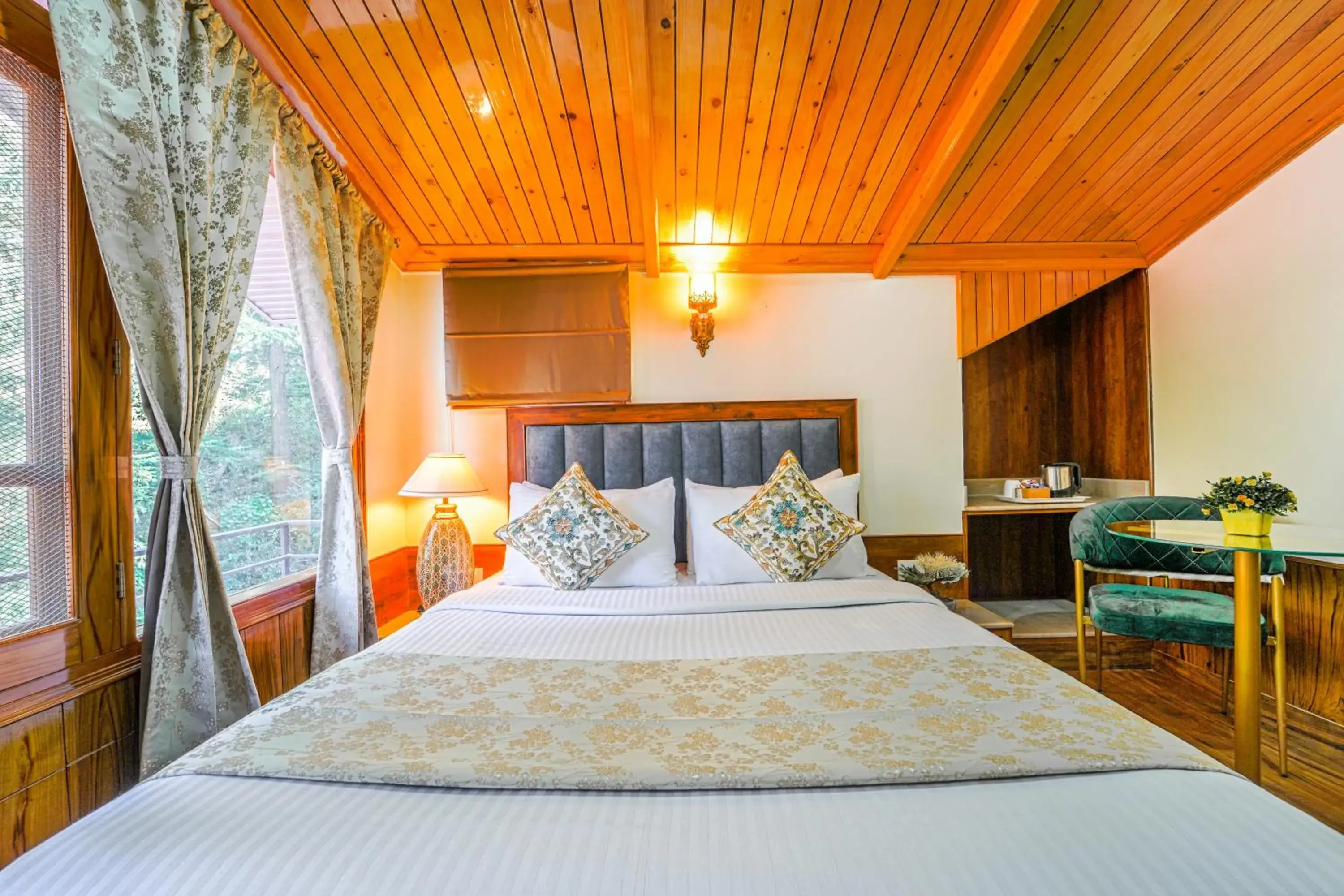 Bed in Singhs BnB by Lazy Getaways Bed in Singhs BnB by Lazy Getaways