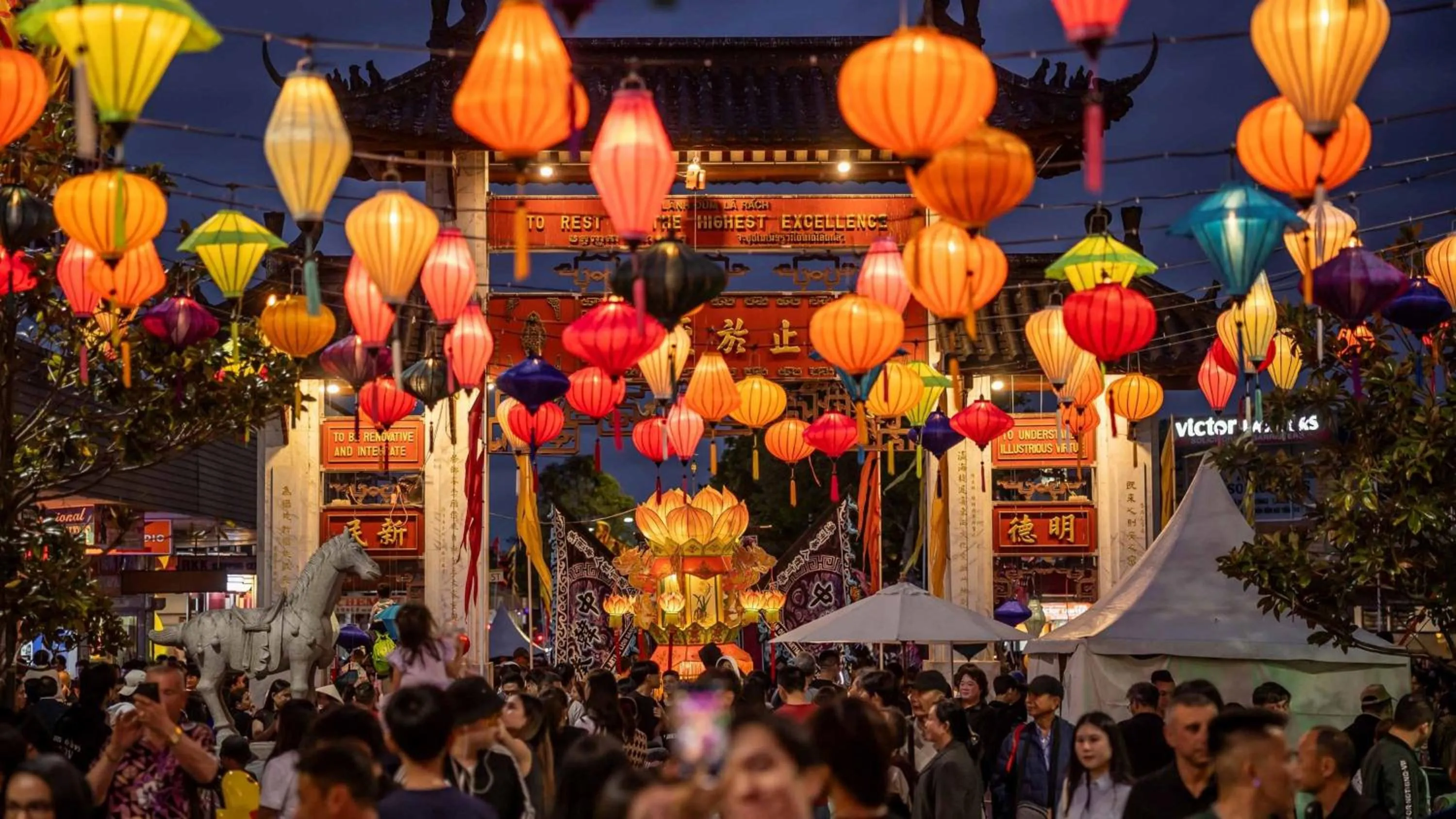 Nearby landmark in Holiday Inn Warwick Farm by IHG