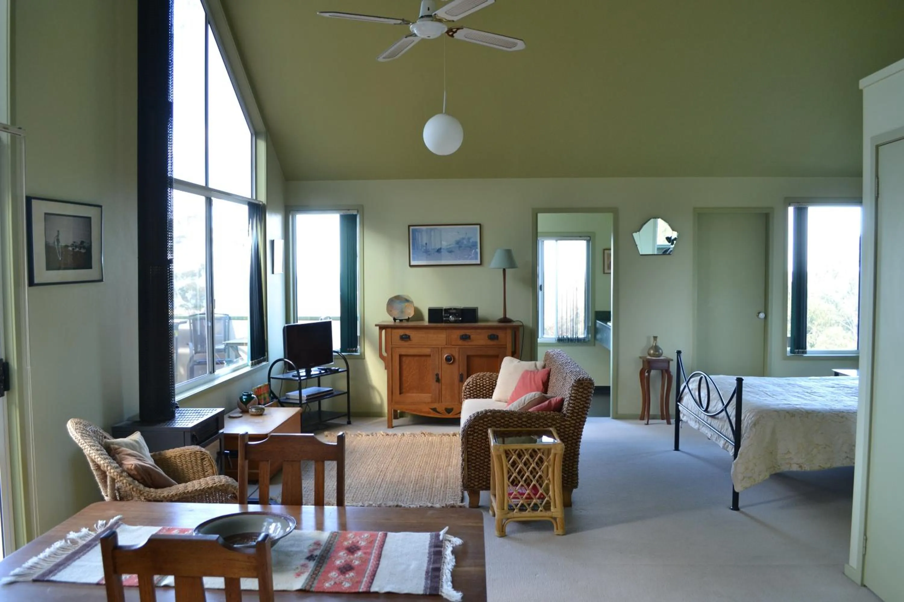 Living room in Bundle Hill Cottages