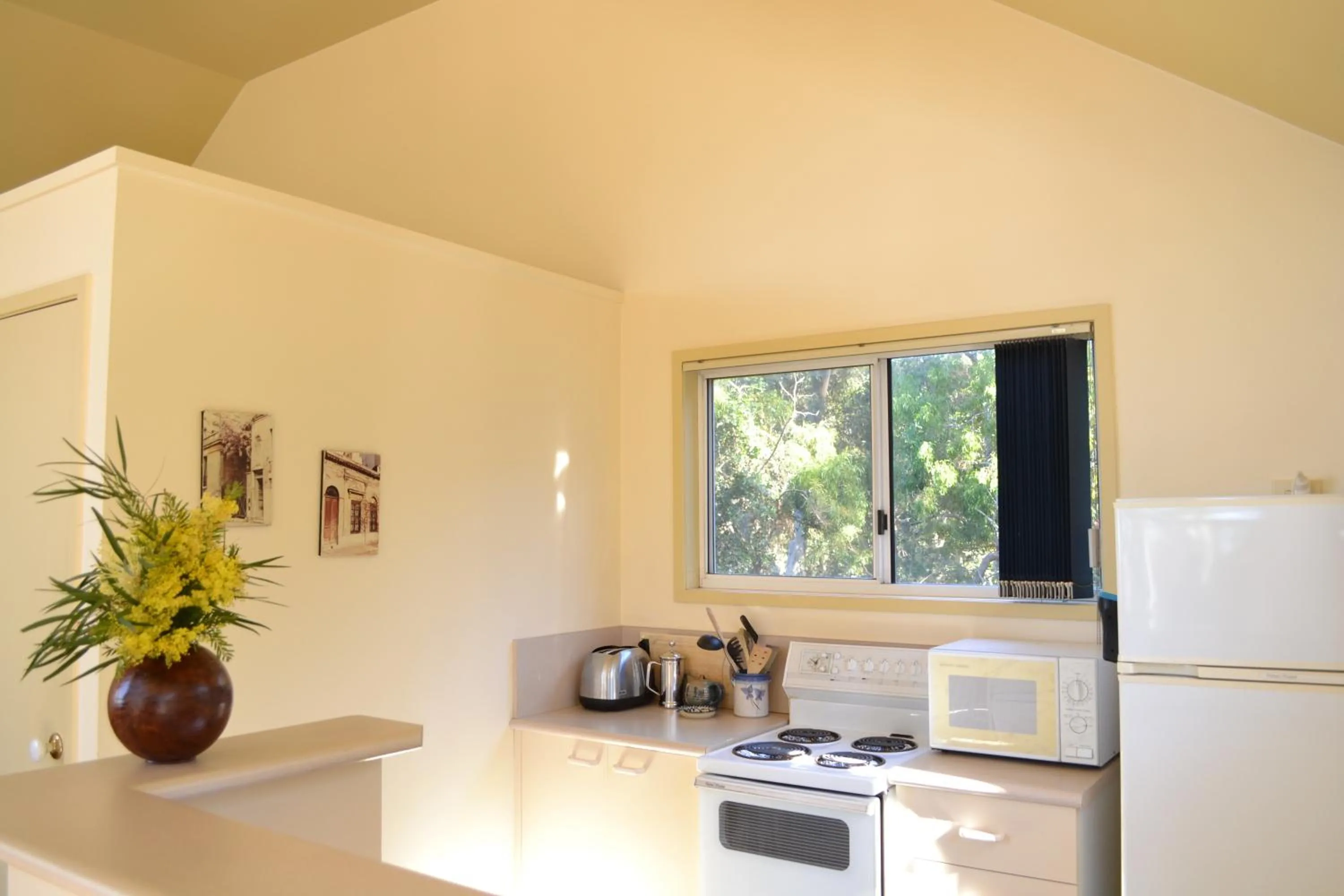 Kitchen or kitchenette in Bundle Hill Cottages