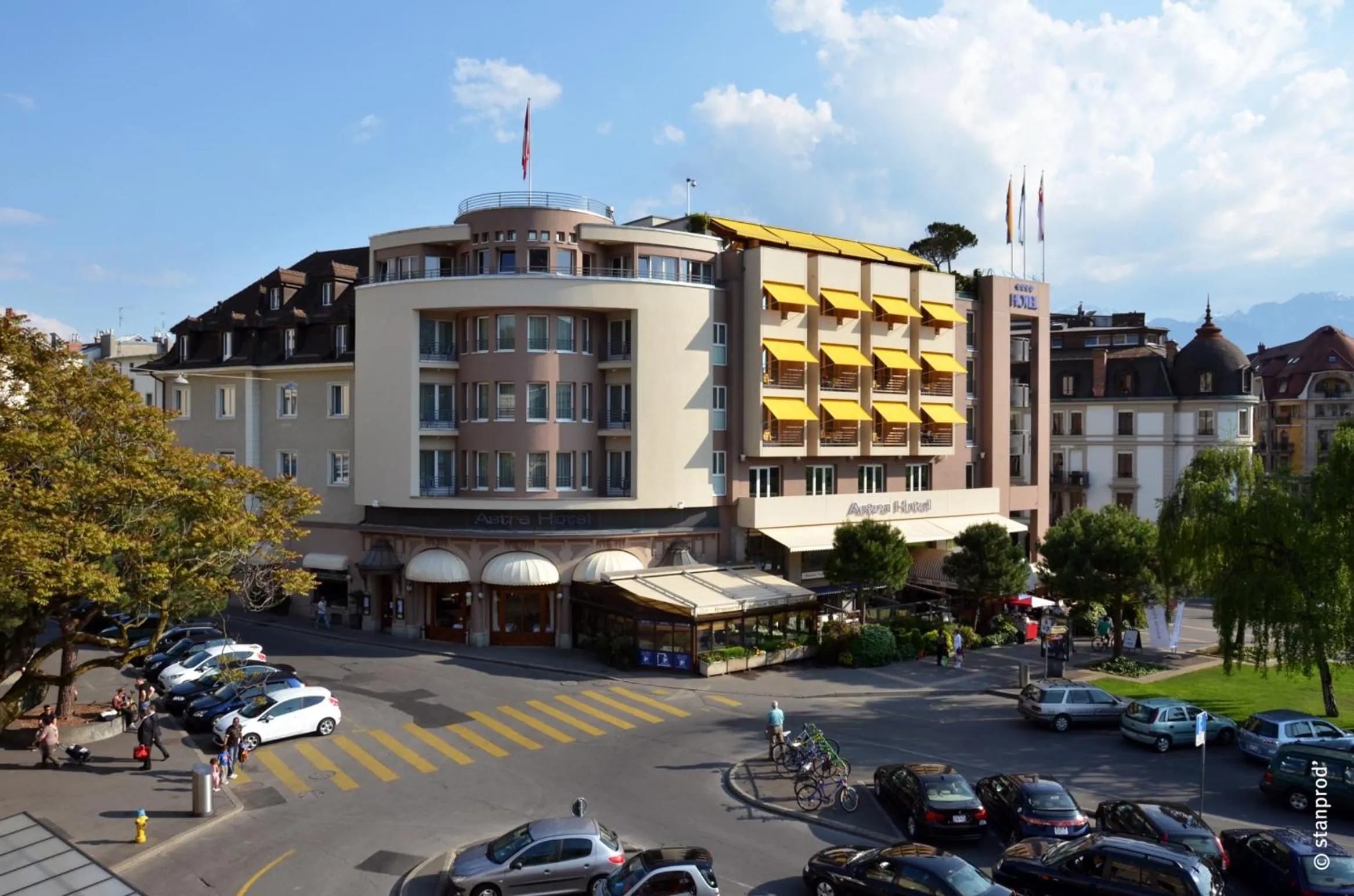 Property building in Astra Vevey Hotel & Restaurant