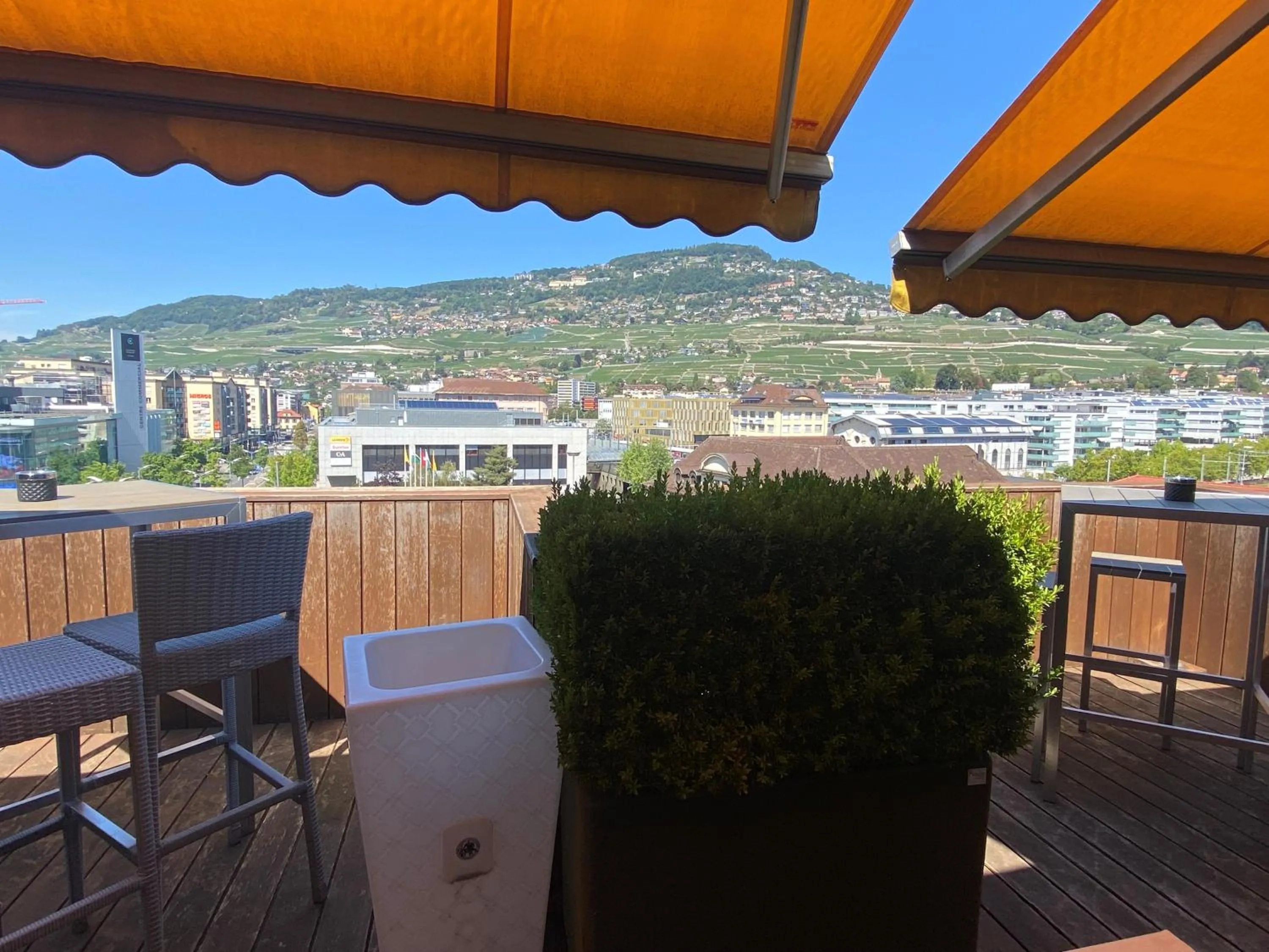 Balcony/Terrace in Astra Vevey Hotel & Restaurant