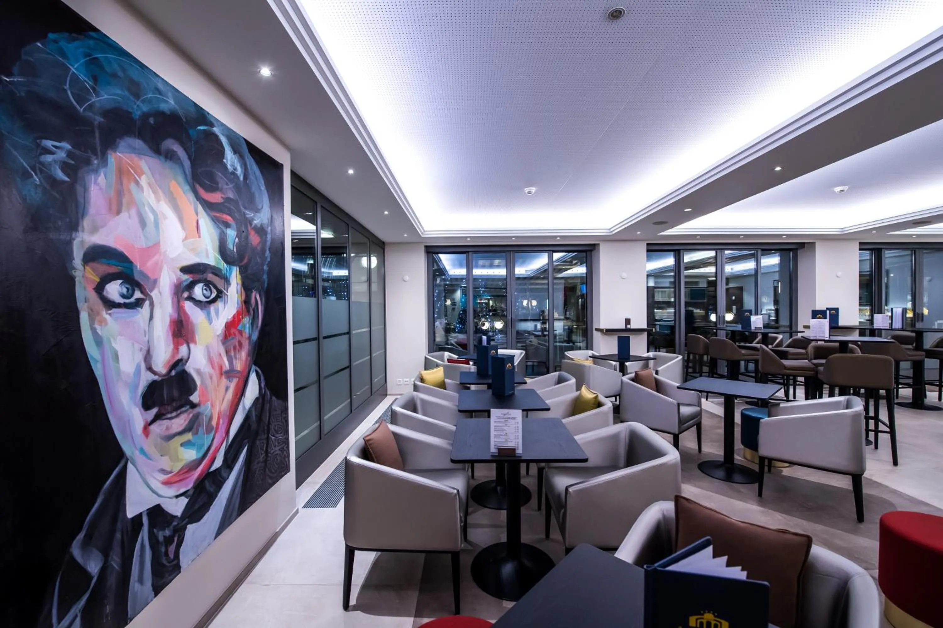 Restaurant/places to eat in Astra Vevey Hotel & Restaurant