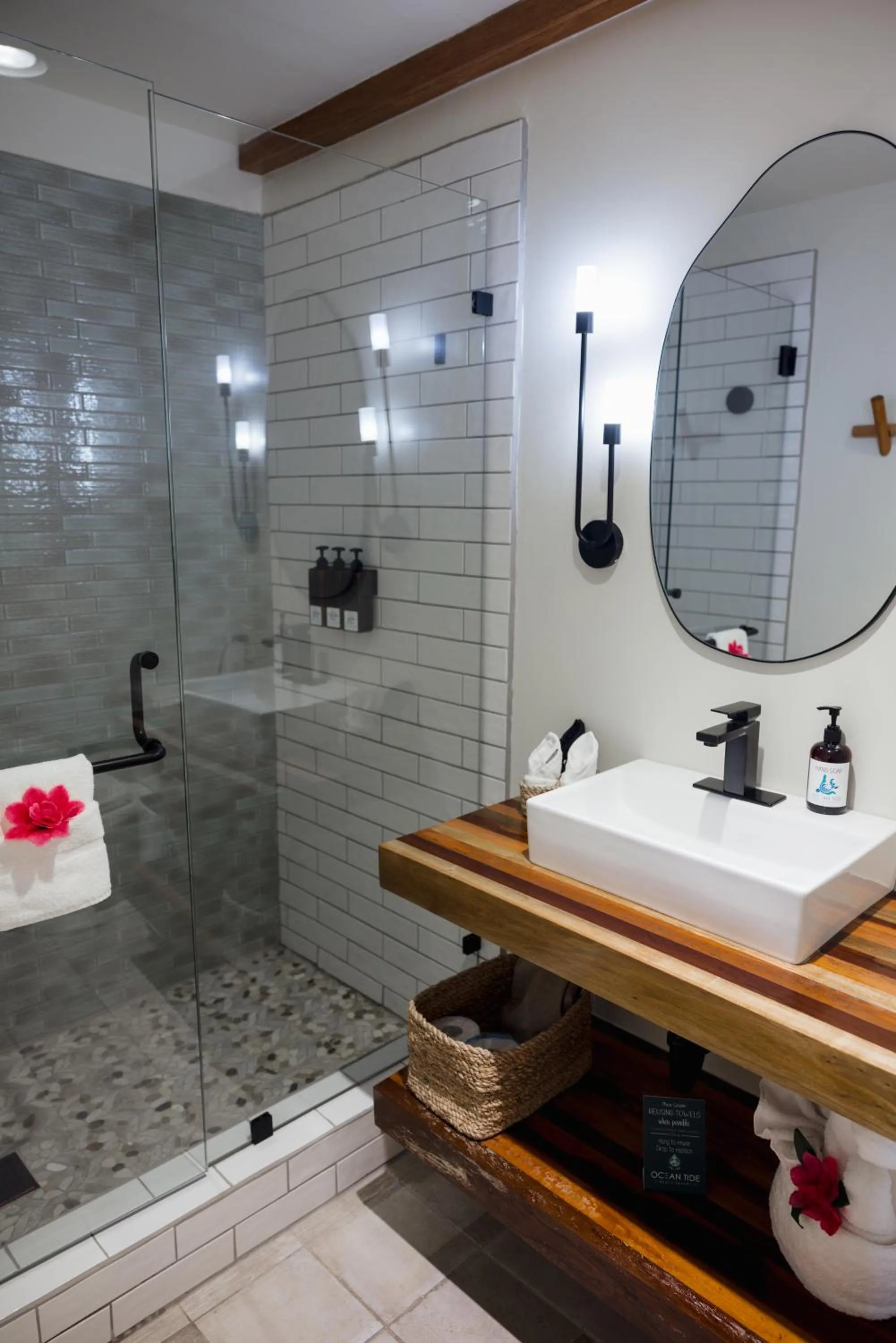Shower in Ocean Tide Beach Resort