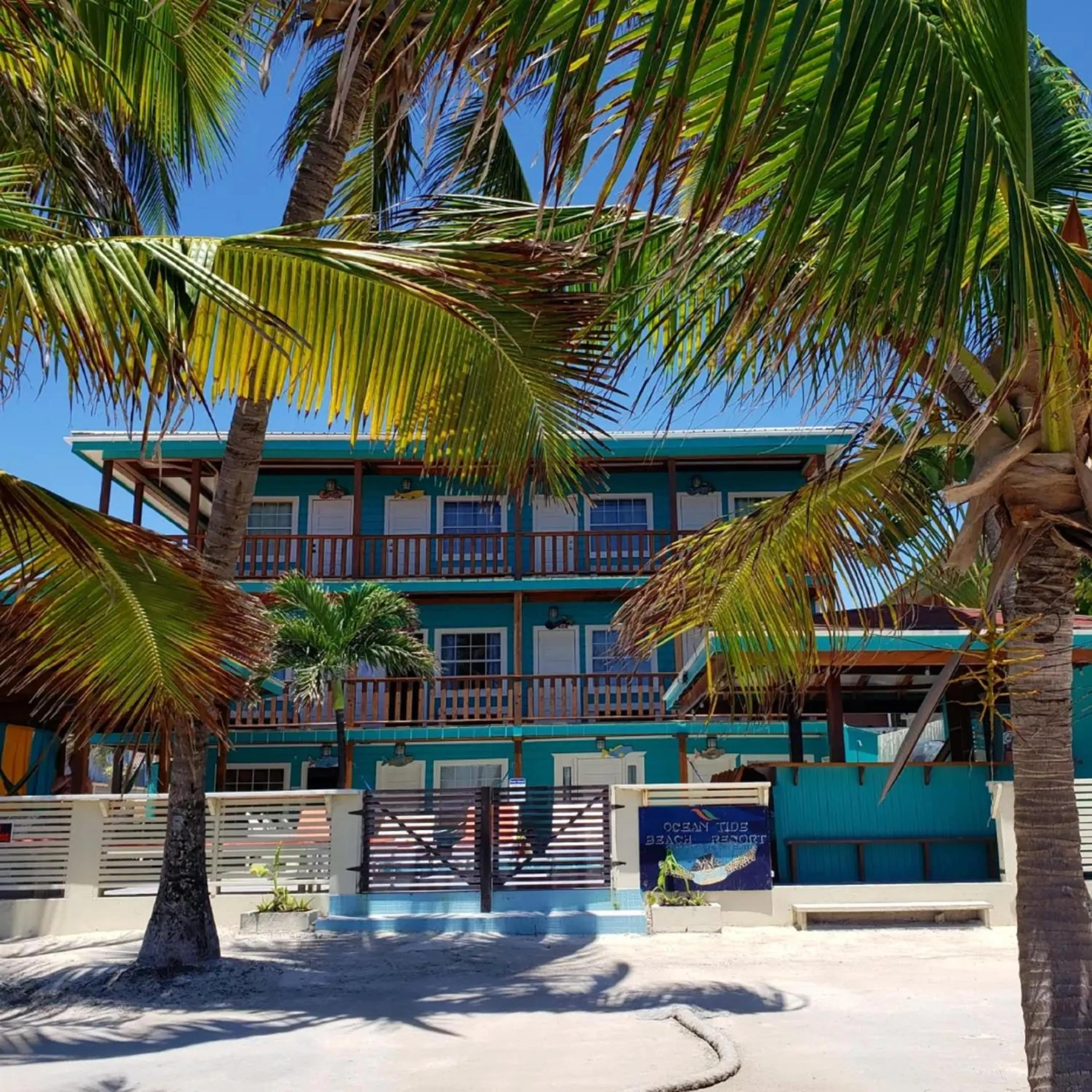 Property building in Ocean Tide Beach Resort