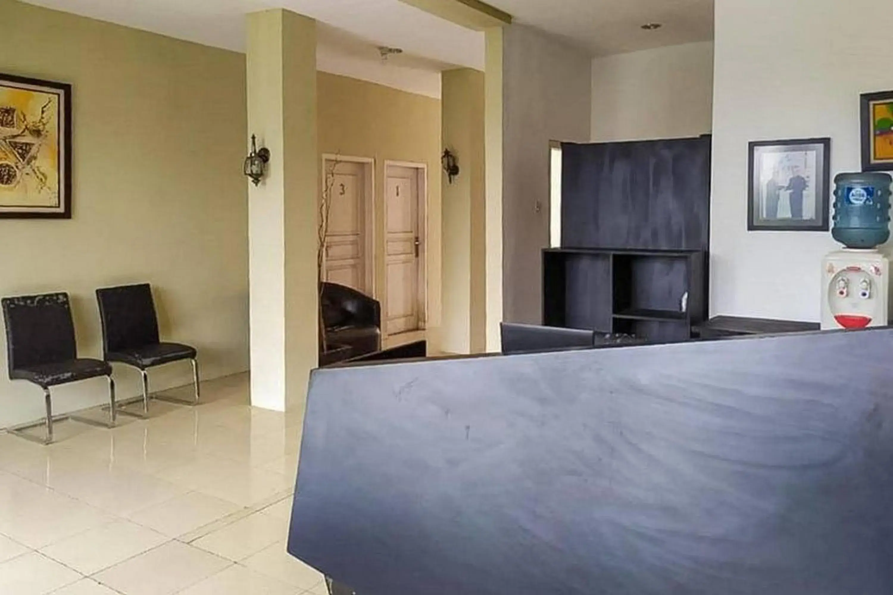 Lobby or reception in Graha HT Sumantri Mitra RedDoorz Lobby or reception in Graha HT Sumantri Mitra RedDoorz