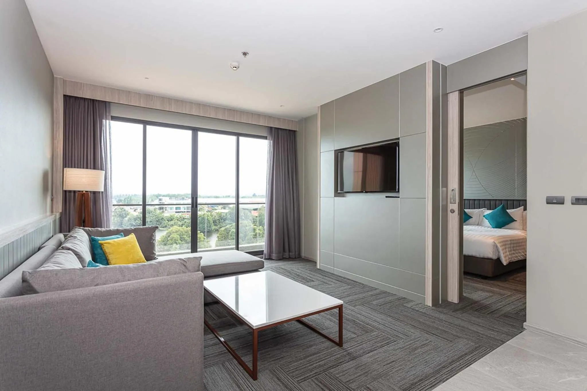 Living room, Bed in Laguna Grand Hotel & Spa Songkhla