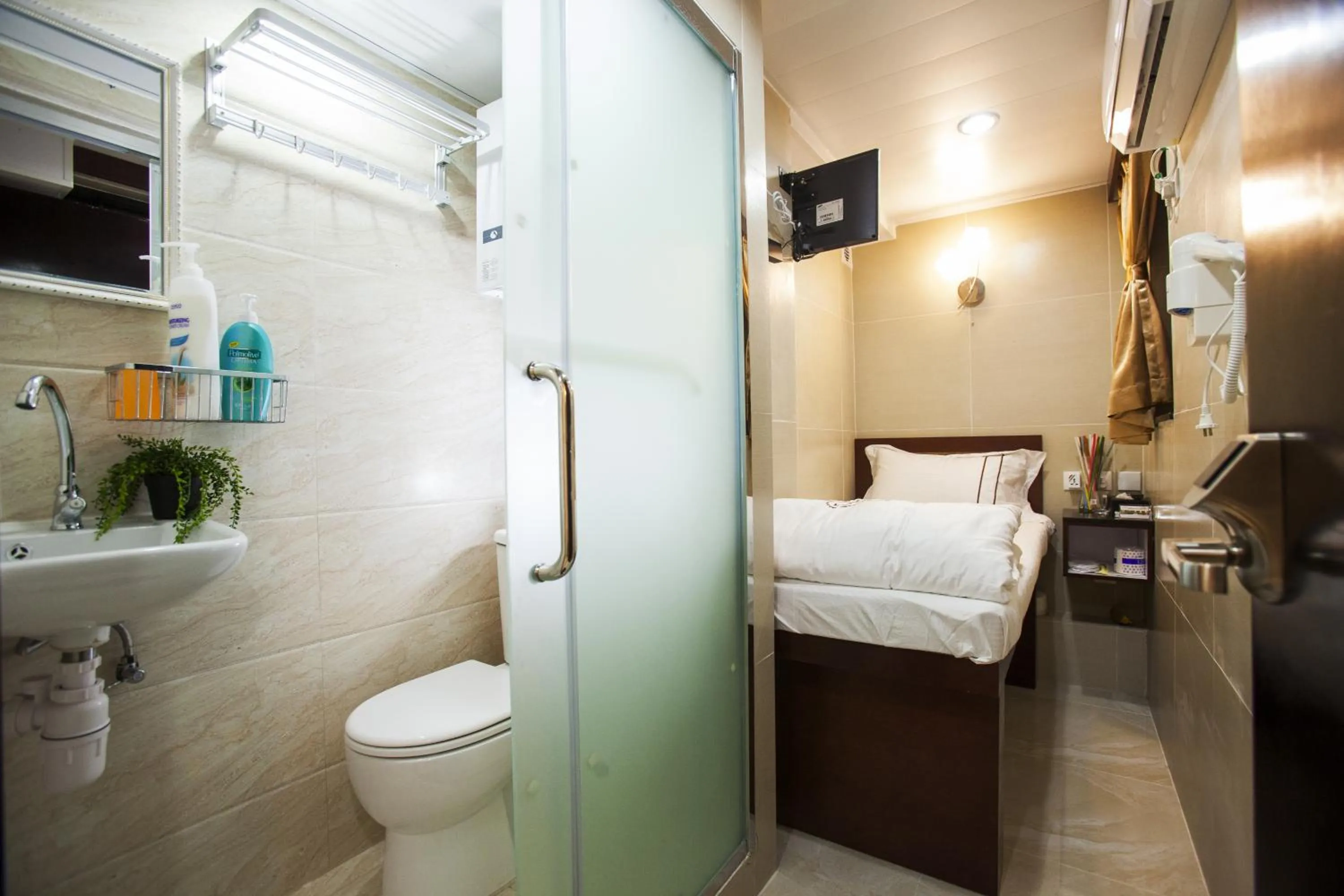 Bedroom in Comfort Guest House