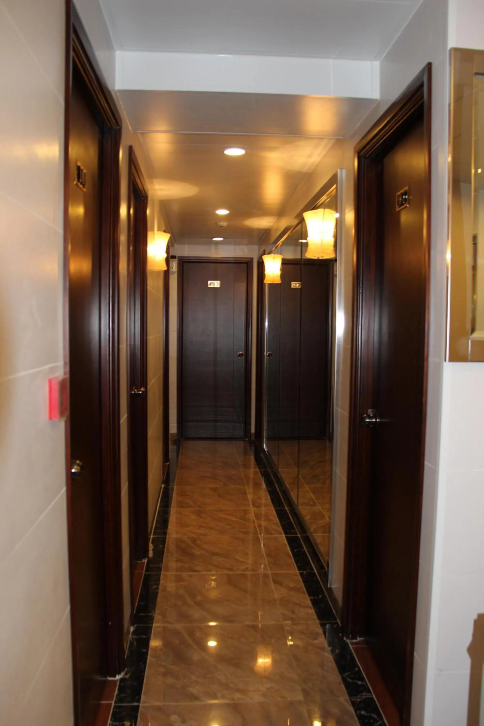 Lobby or reception in Comfort Guest House