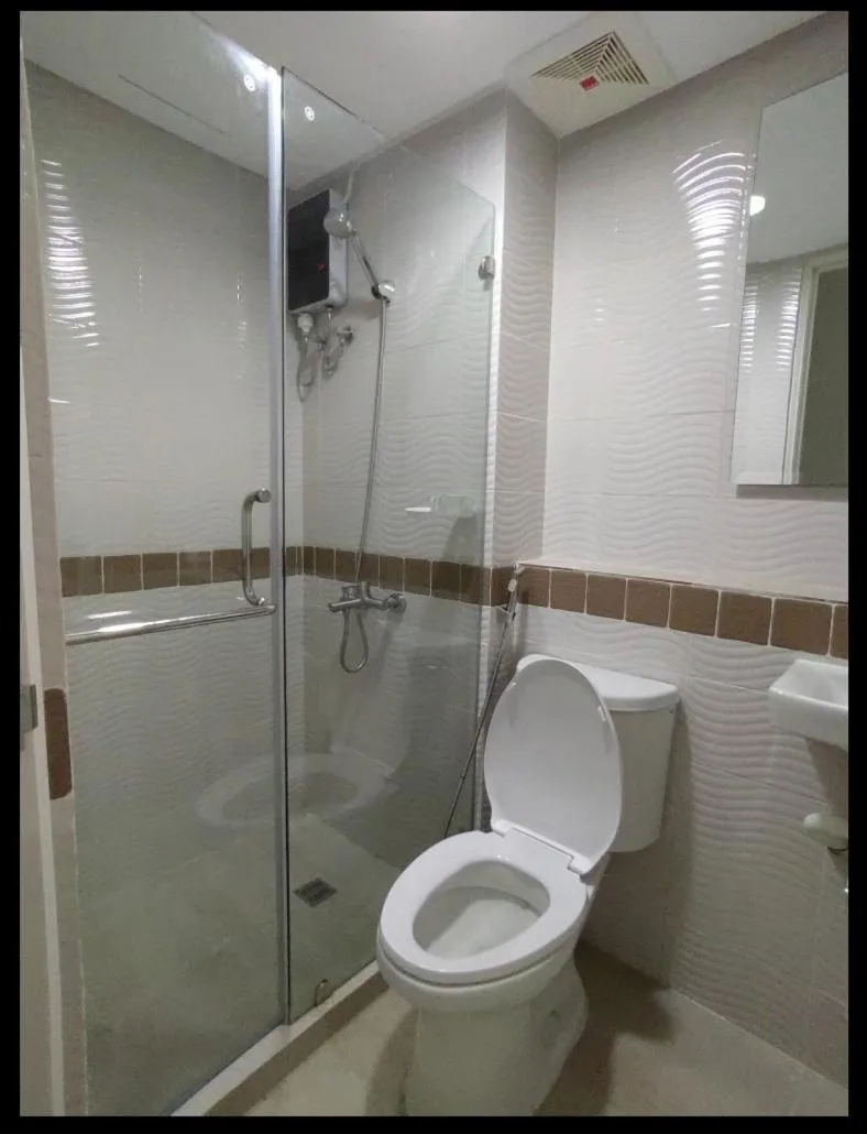 Summer10th Pinesuites Scandi Minimalist Deluxe