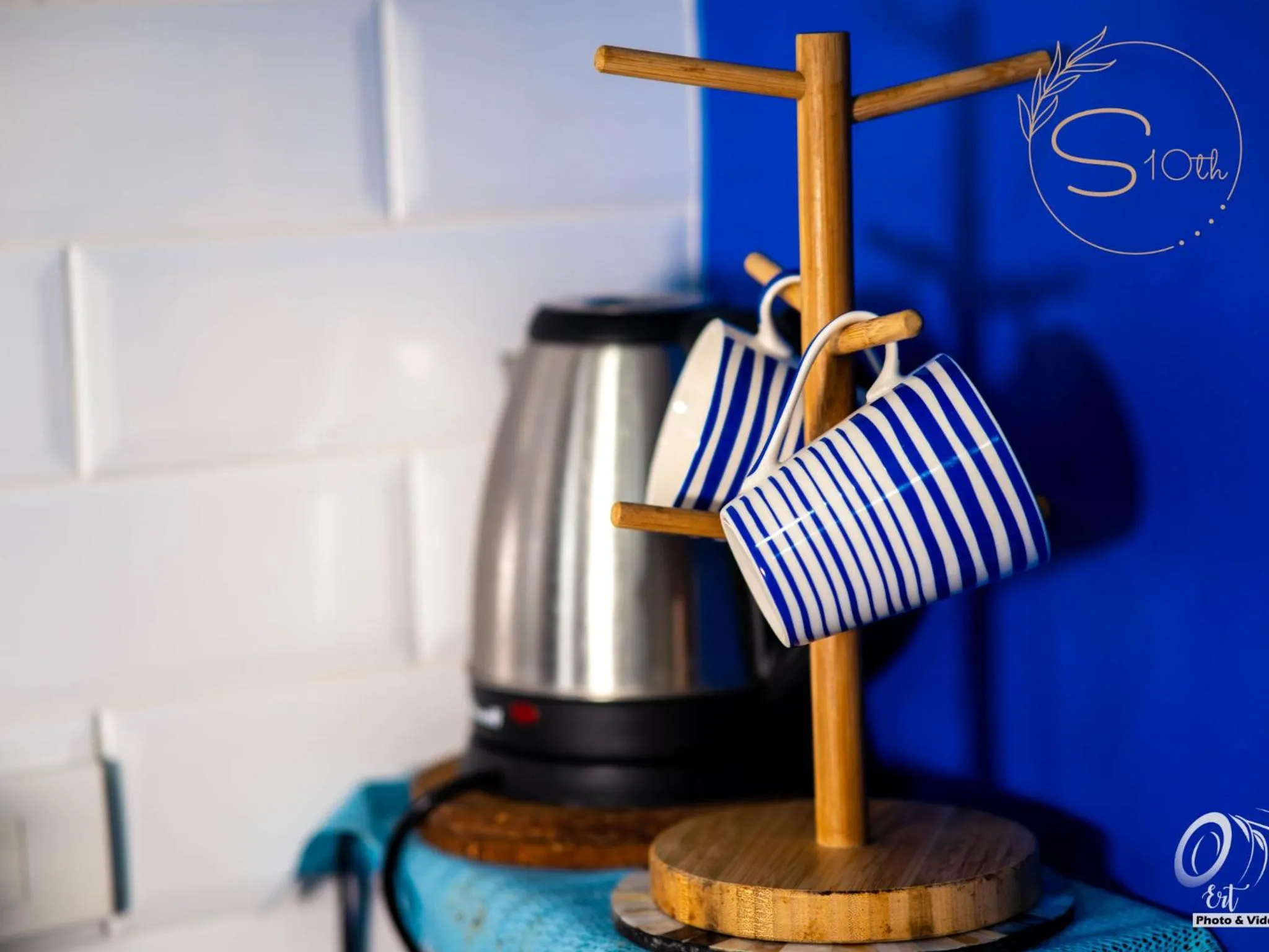 Summer10th Pinesuites Scandi Minimalist Deluxe