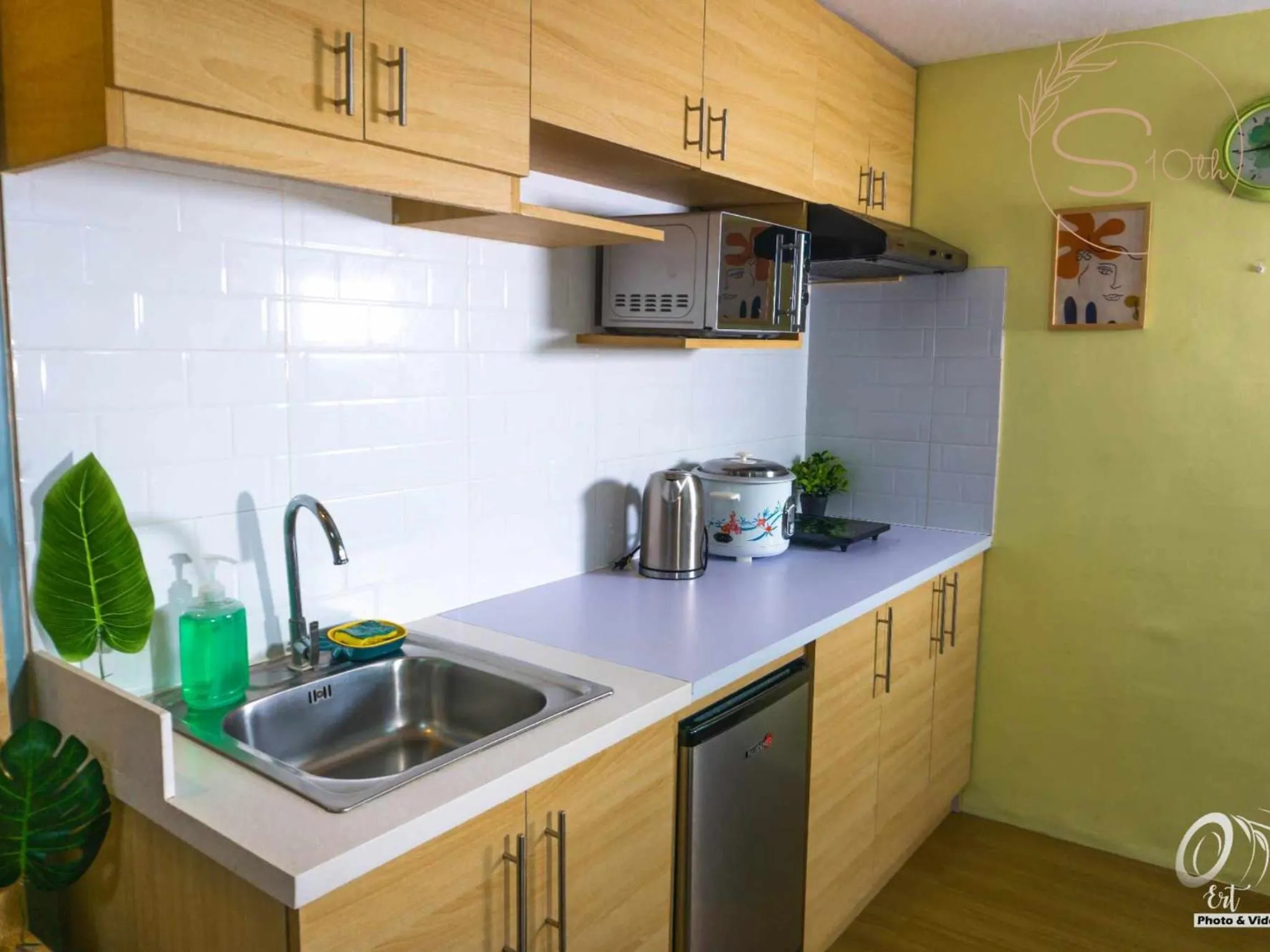 Summer10th Pinesuites Scandi Minimalist Deluxe