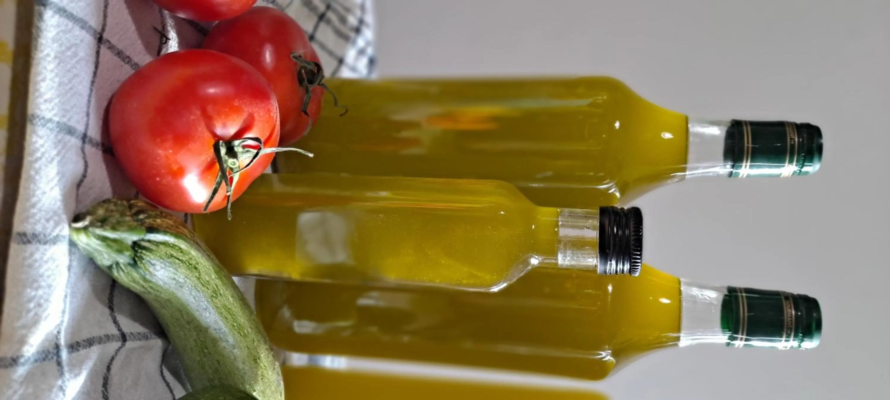 Dining area in Holidays In Provence Alpes Maritimes