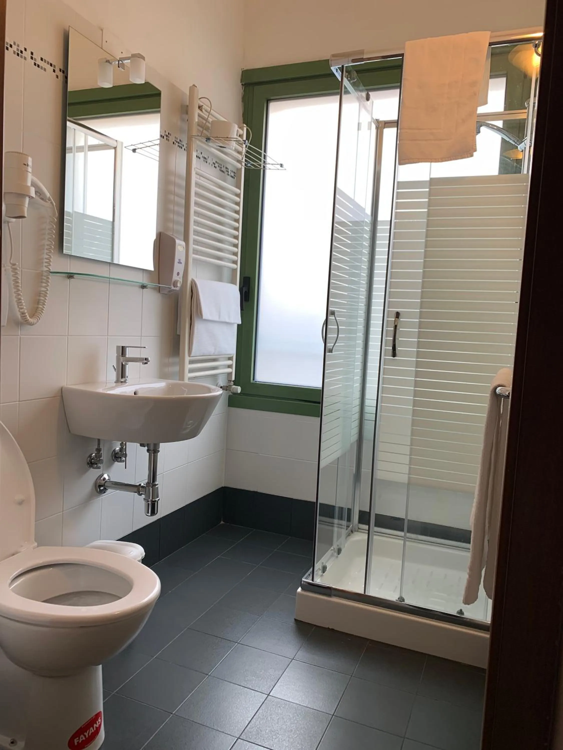 Bathroom in Random Studio at our choice located in Palazzo Rosselli 55