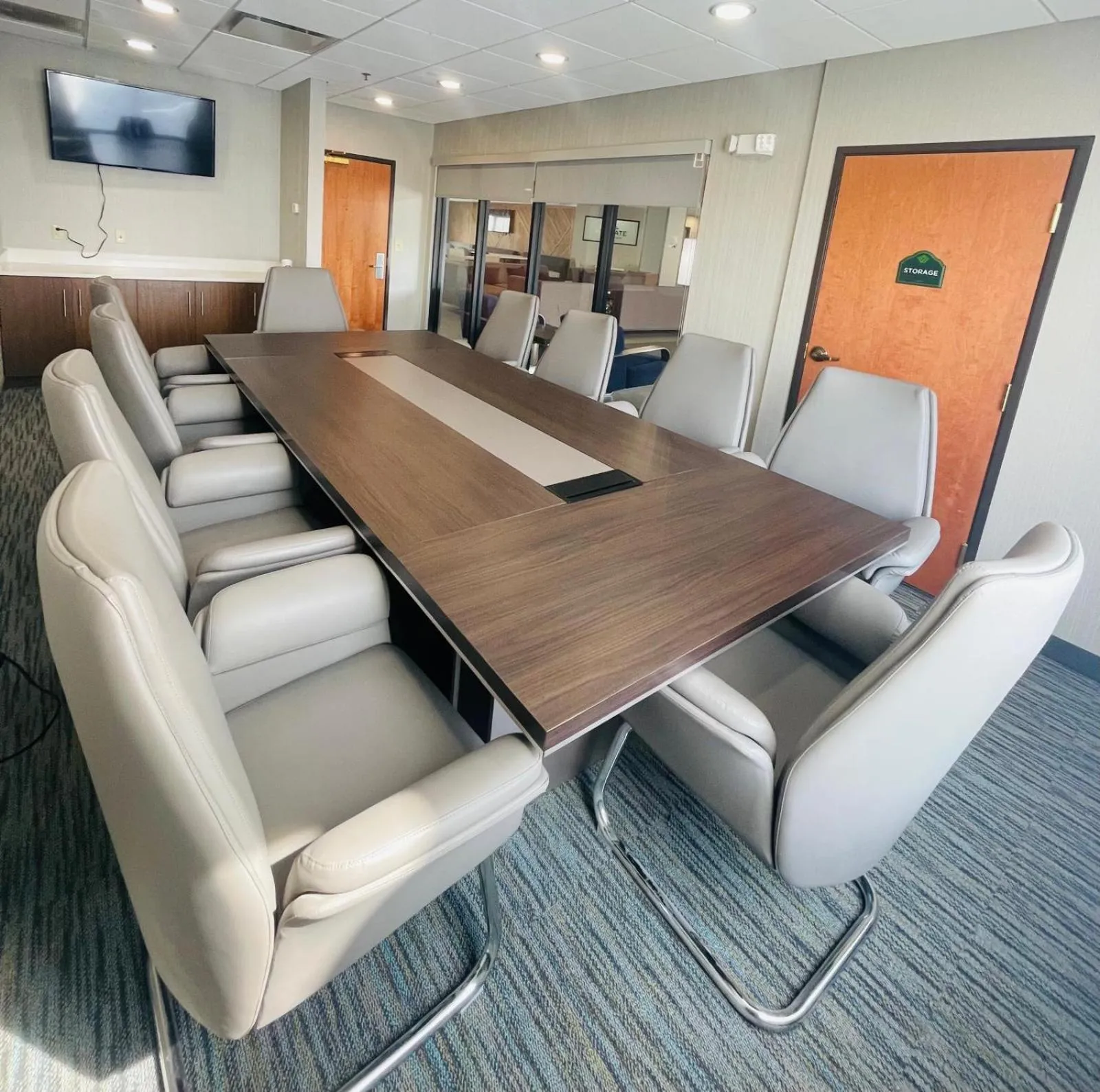 Meeting/conference room in Wingate by Wyndham Parkersburg-Vienna