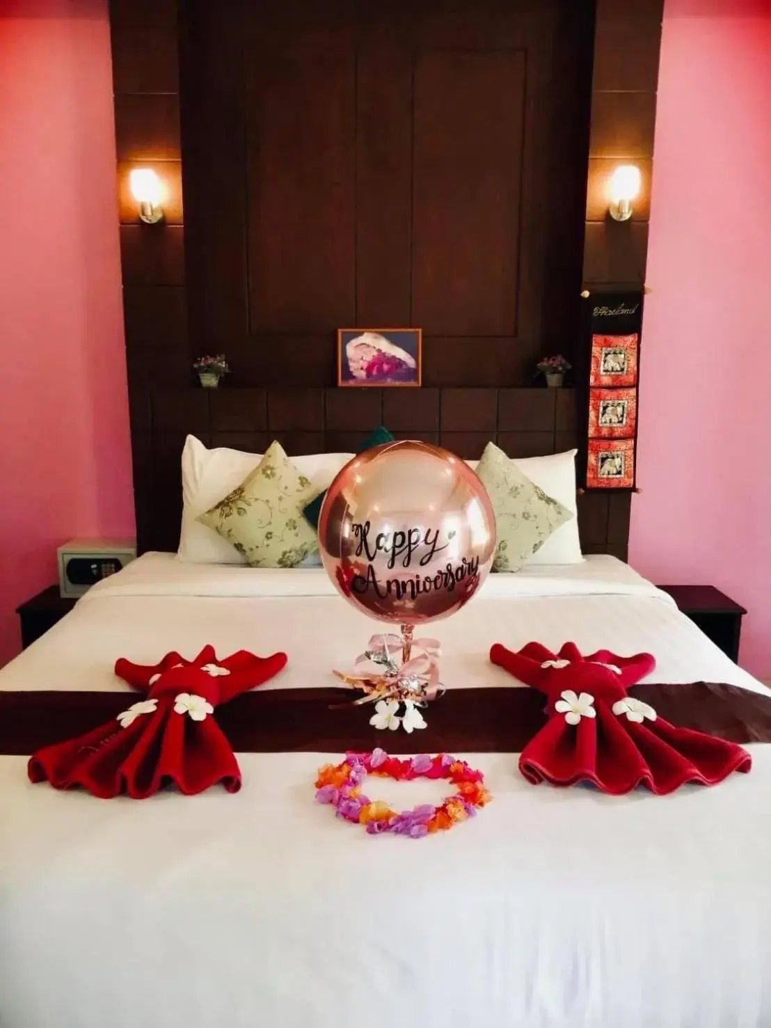 Bed in Peaceful Resort , Long Beach - Koh Lanta Bed in Peaceful Resort , Long Beach - Koh Lanta