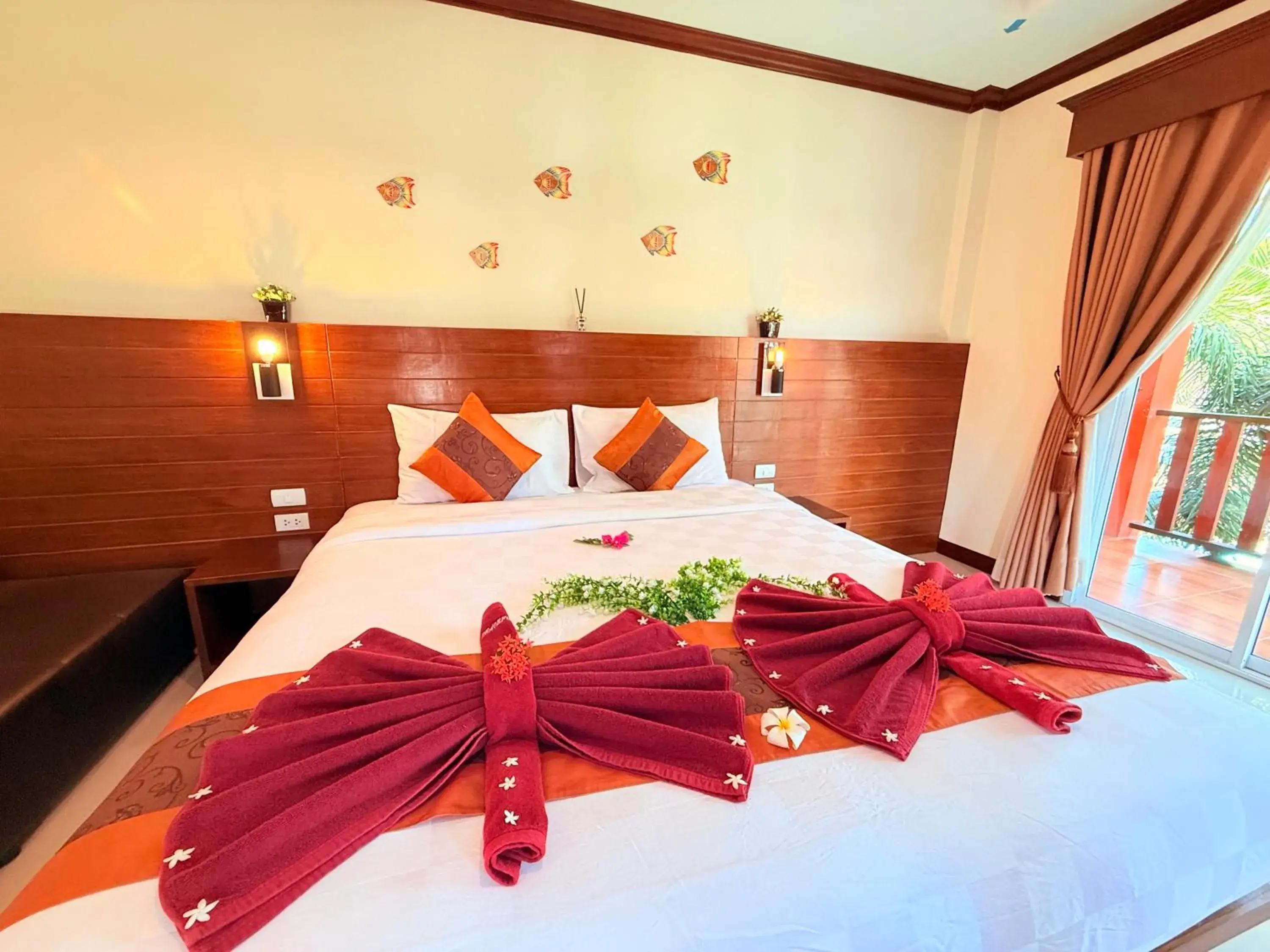 Bed in Peaceful Resort , Long Beach - Koh Lanta Bed in Peaceful Resort , Long Beach - Koh Lanta