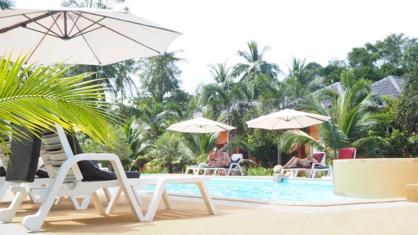 Swimming pool in Peaceful Resort , Long Beach - Koh Lanta