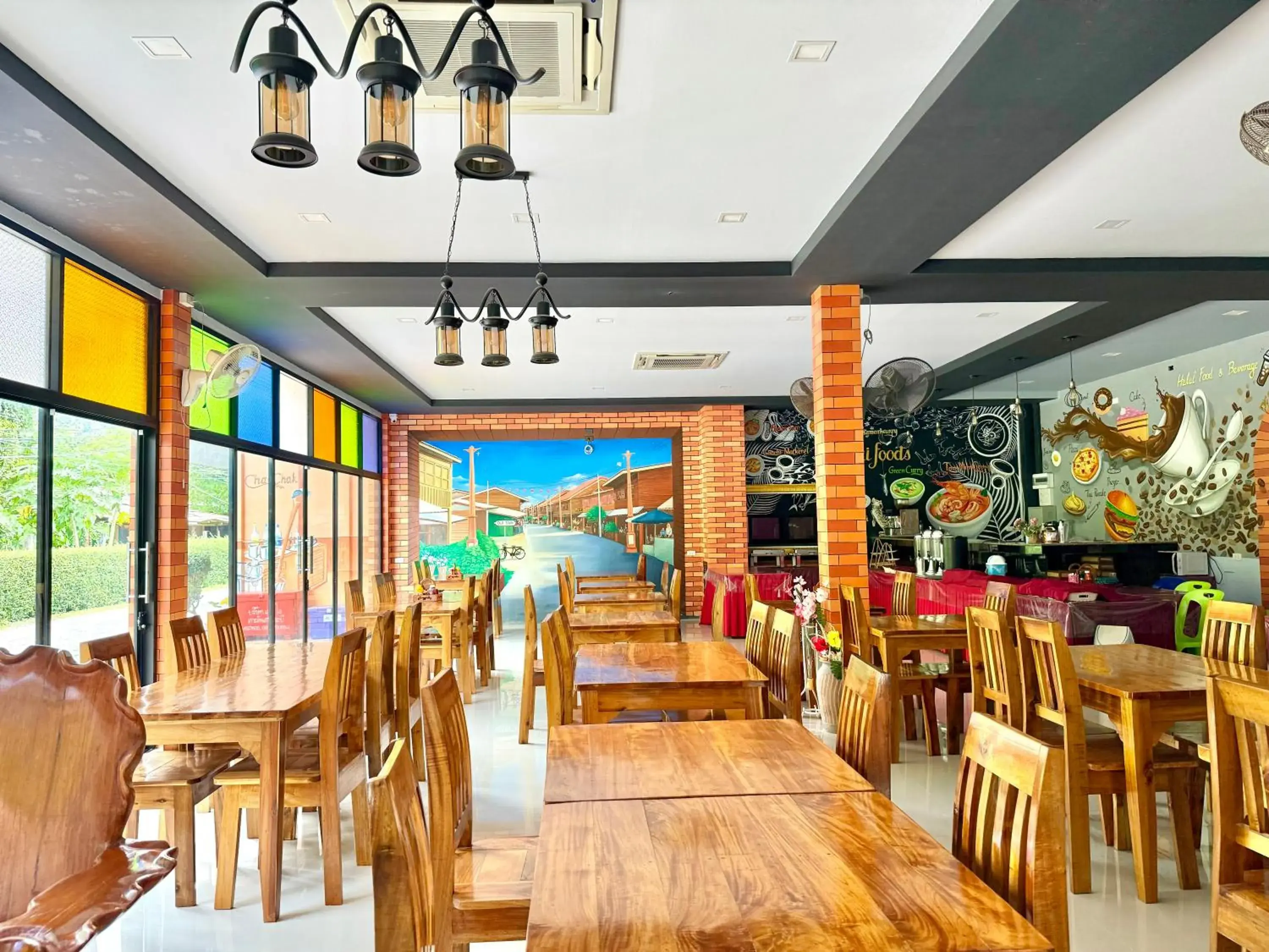 Restaurant/places to eat in Peaceful Resort , Long Beach - Koh Lanta Restaurant/places to eat in Peaceful Resort , Long Beach - Koh Lanta