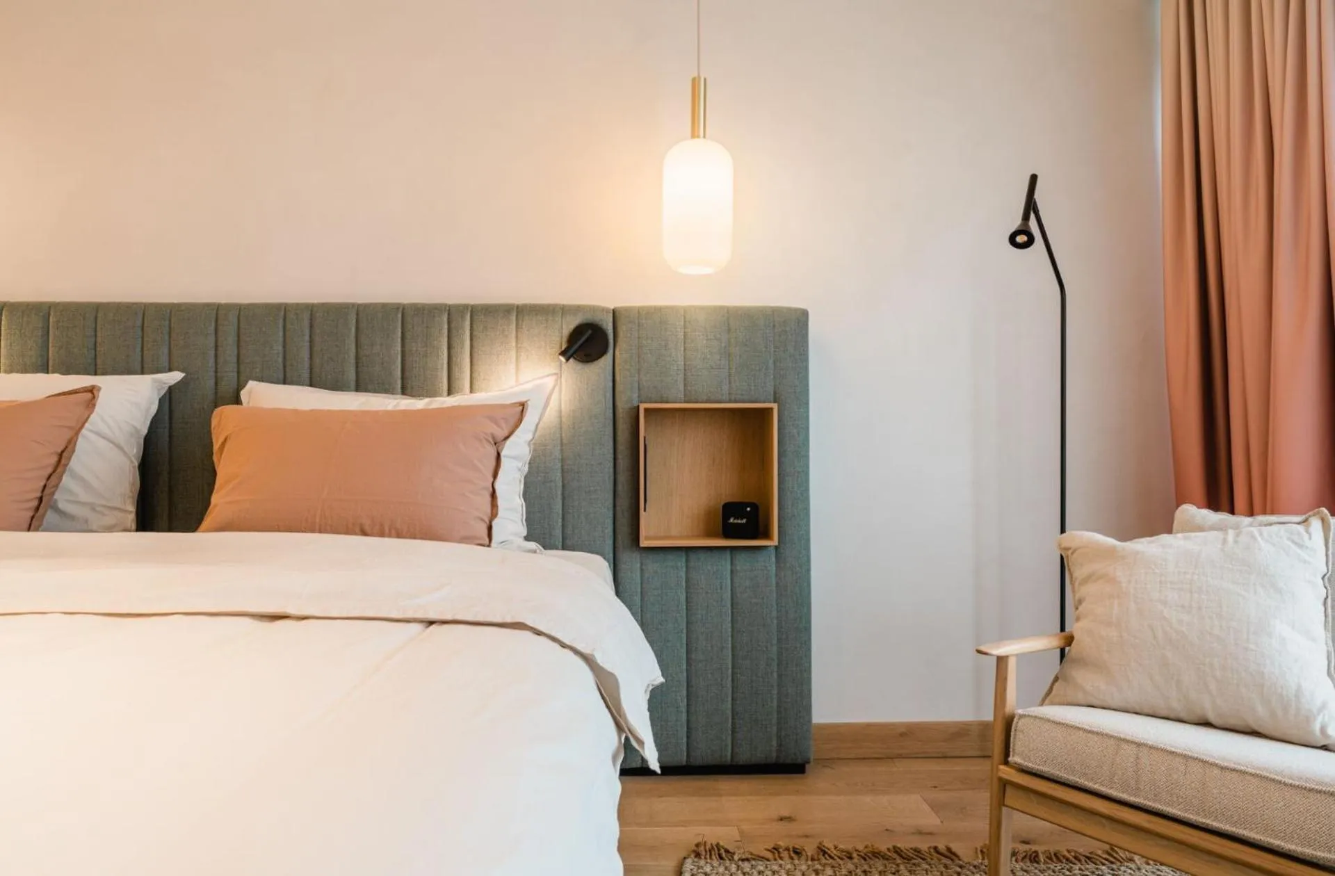 Bedroom, Bed in A-ROSA Gardasee