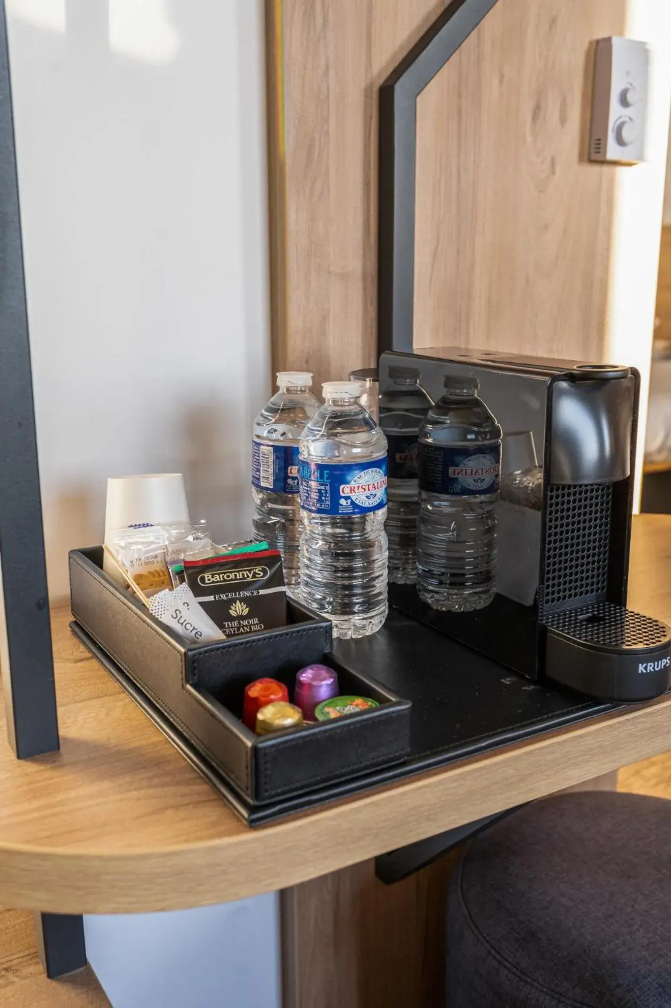 Coffee/tea facilities in B&B HOTEL Bois d'Arcy Saint Quentin en Yvelines