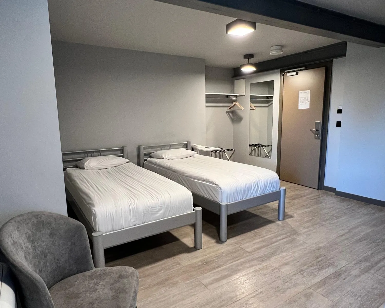 Bed in Eresin Hotels Express