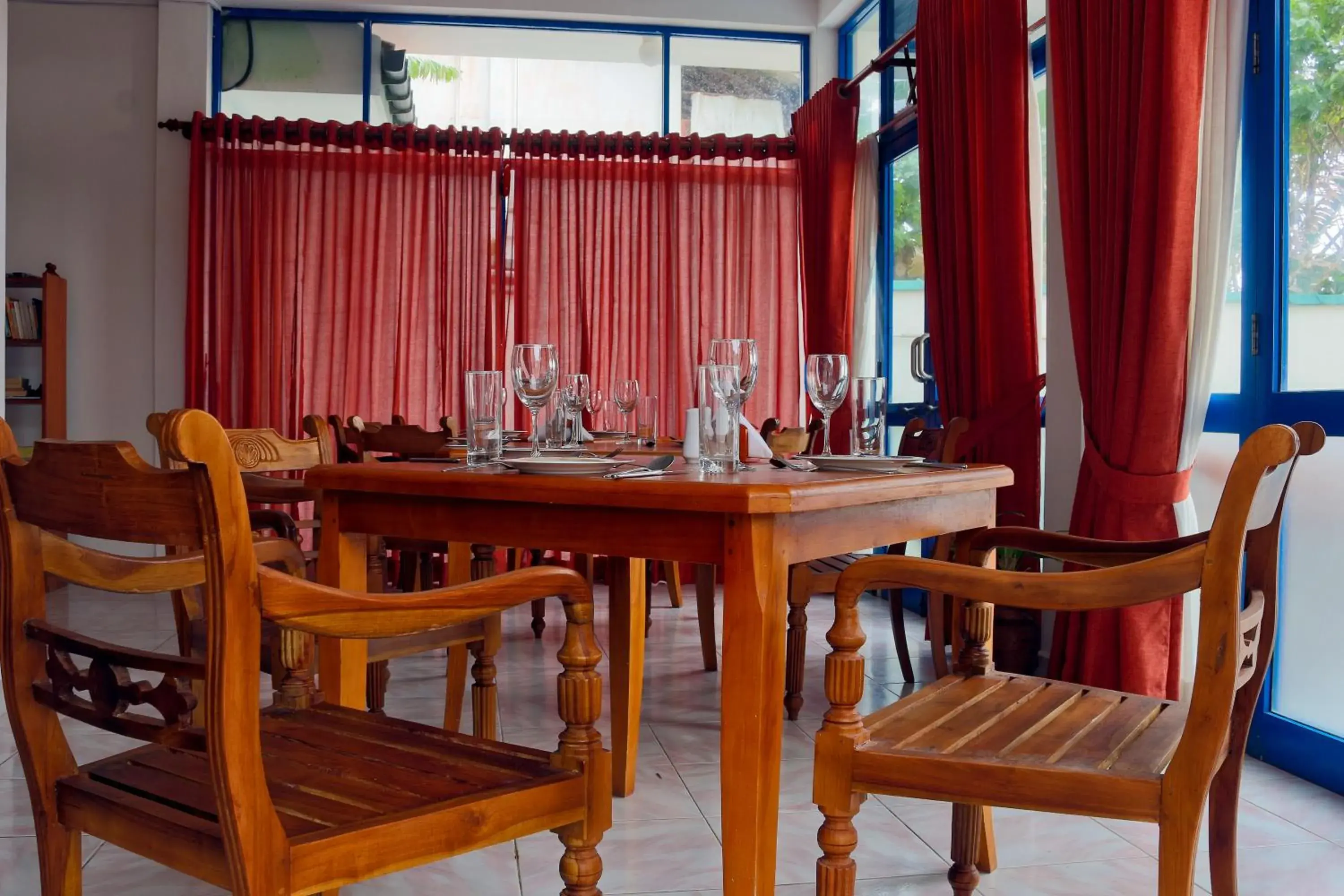 Restaurant/places to eat in Edelweiss Resort Restaurant/places to eat in Edelweiss Resort