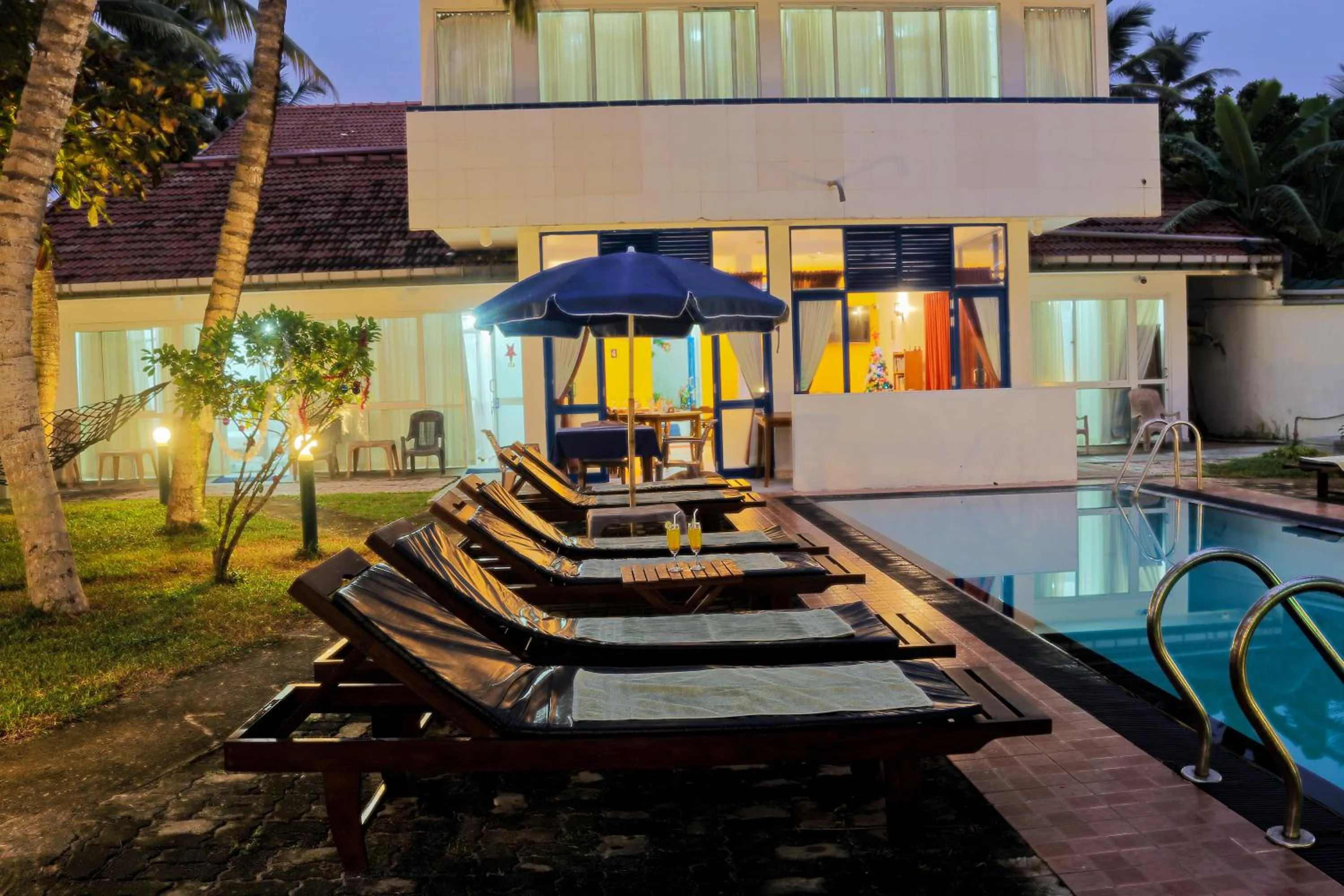 Swimming pool in Edelweiss Resort