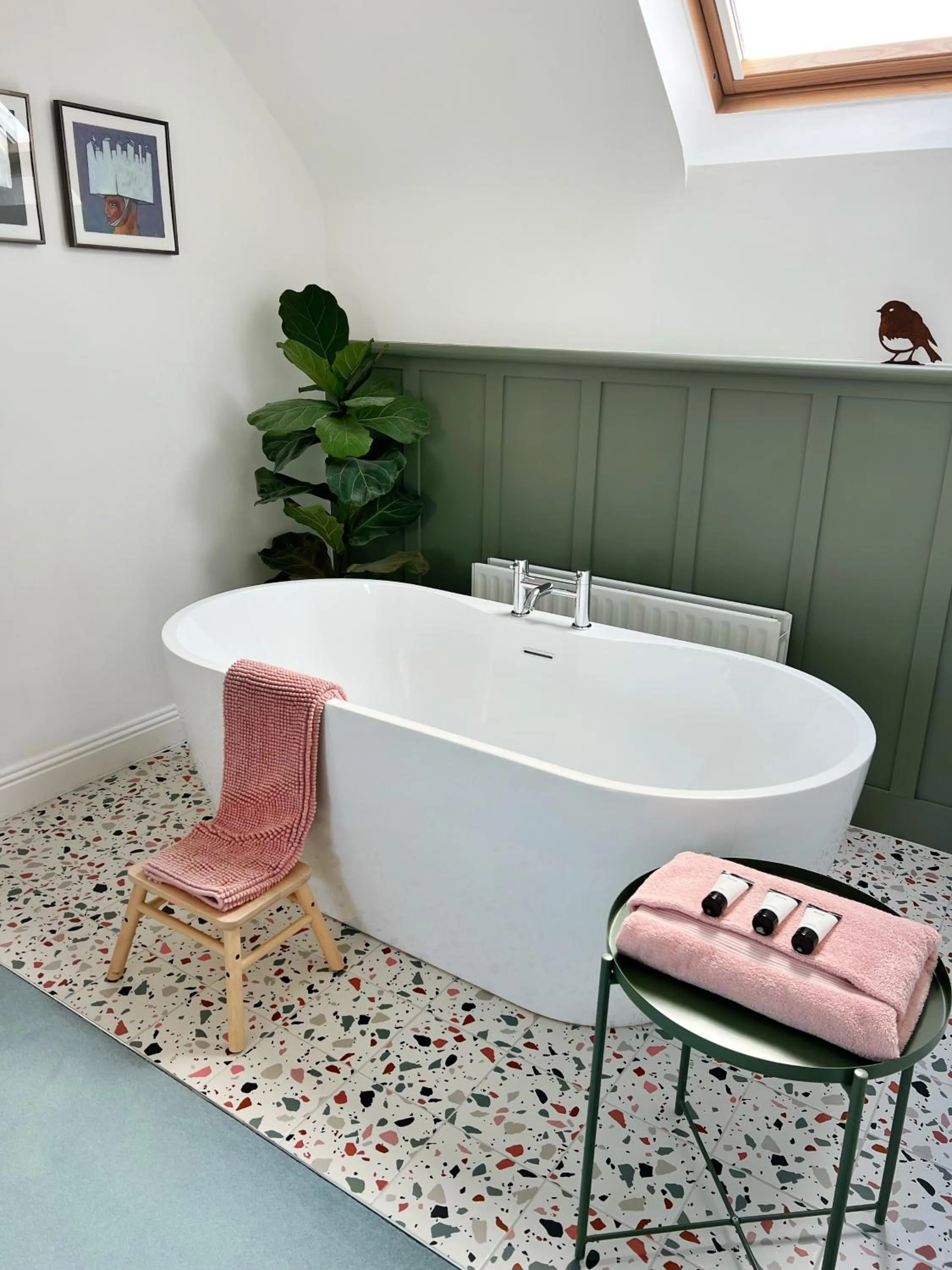 Bedroom in Thistledown Lodge