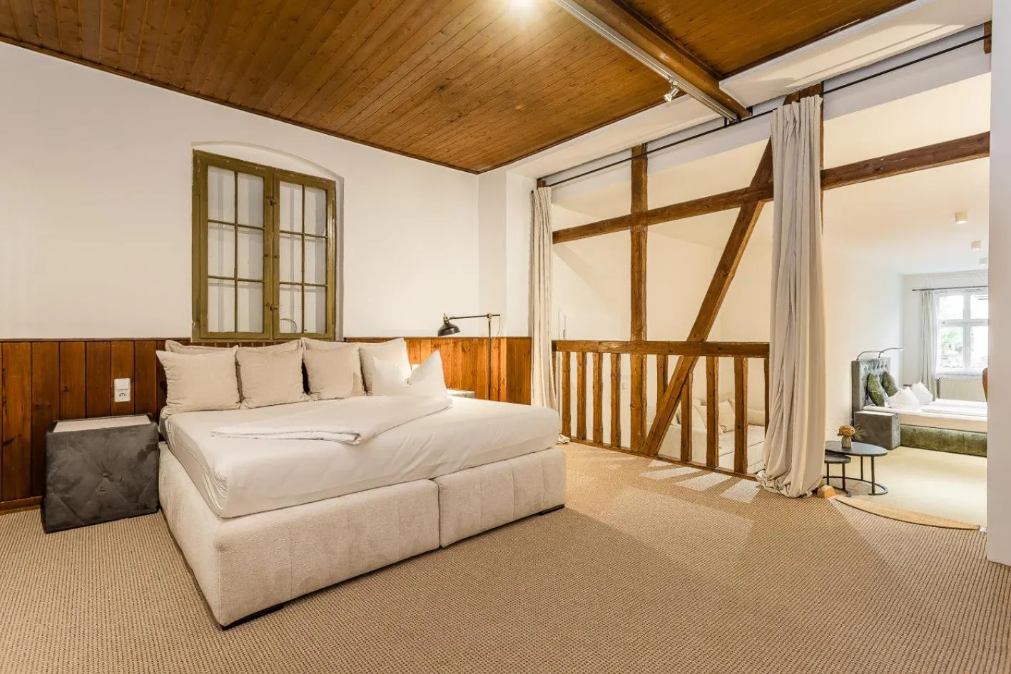 Bed in Hotel Zur Linde Dein Self Check In