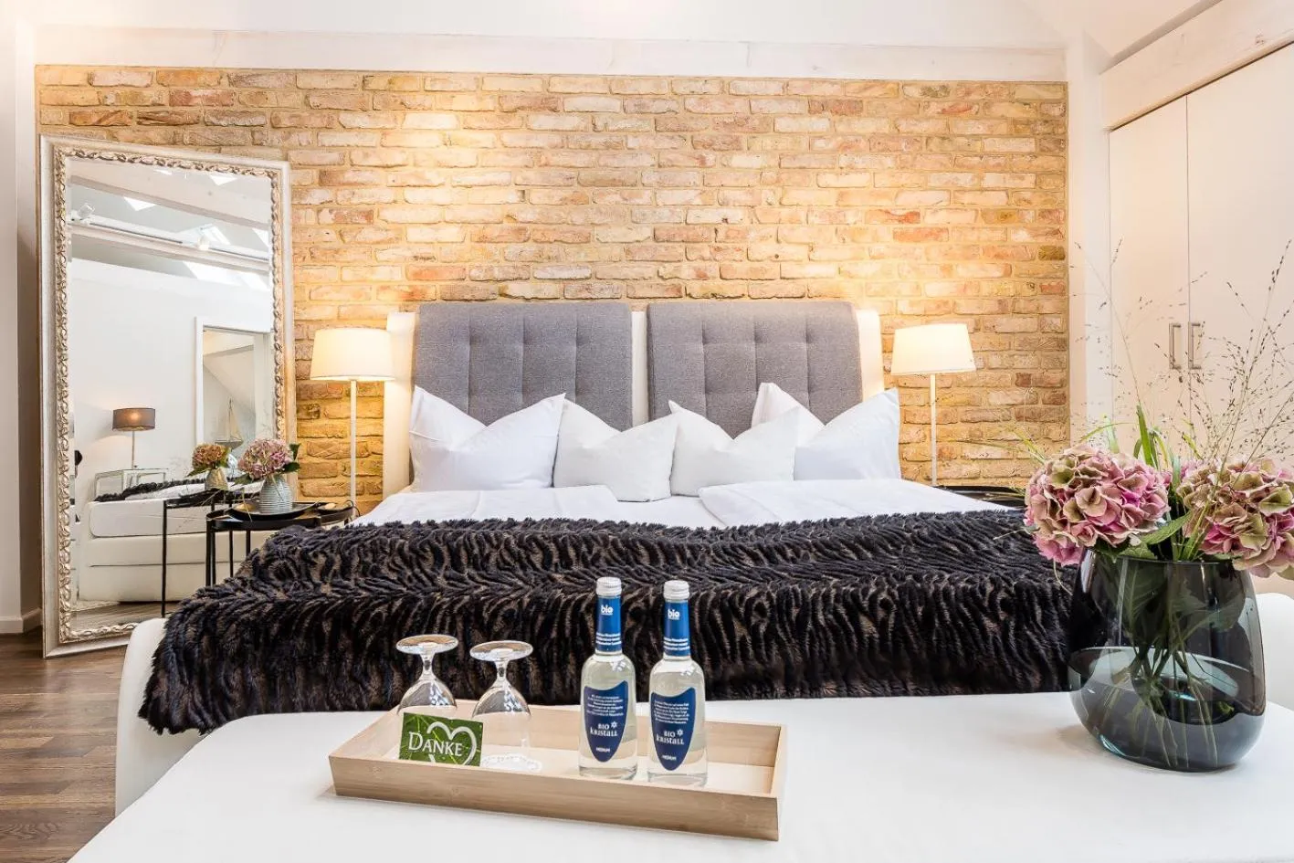 Bed in Hotel Zur Linde Dein Self Check In