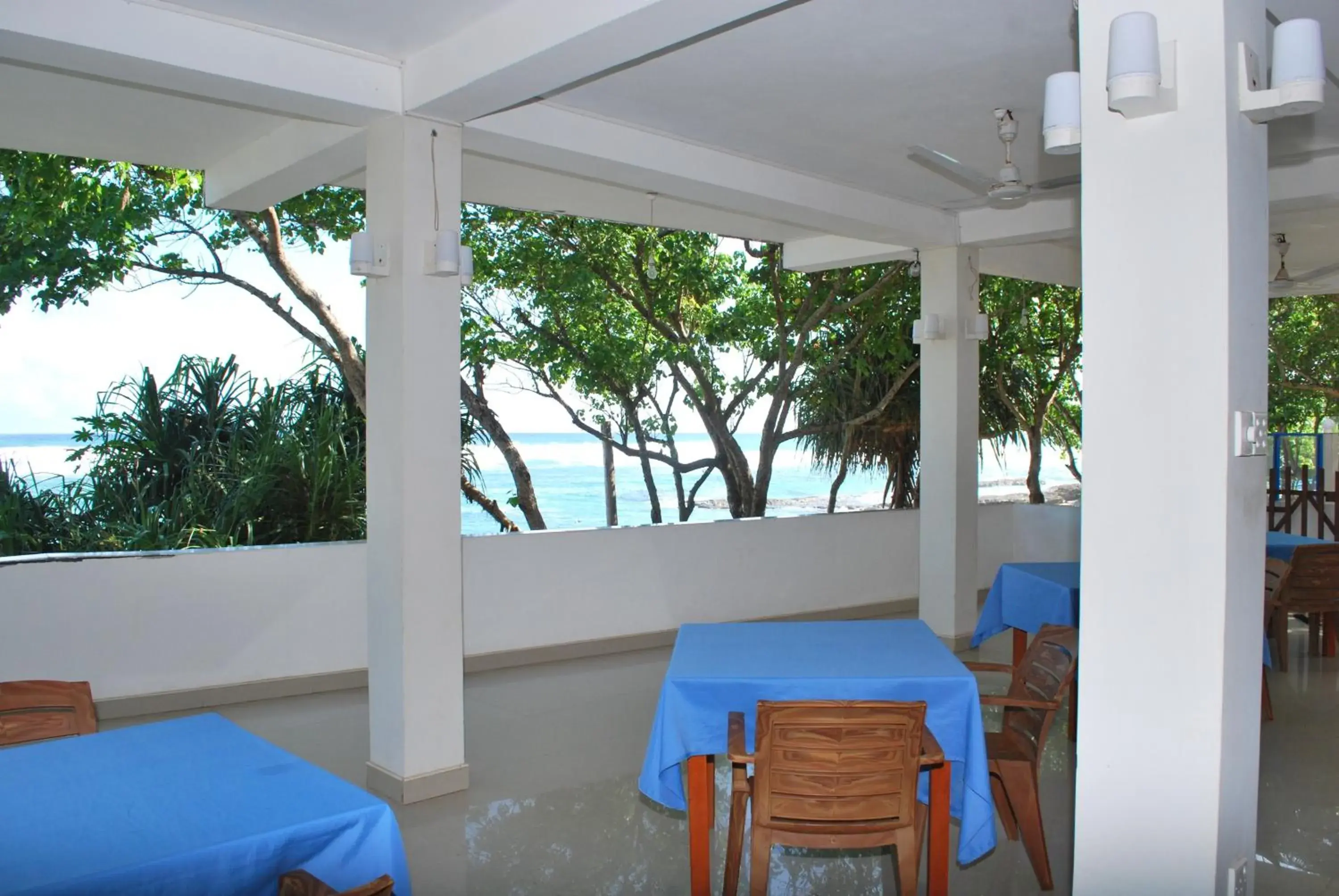 Restaurant/places to eat in Paradise Beach Resort & Diving school Restaurant/places to eat in Paradise Beach Resort & Diving school