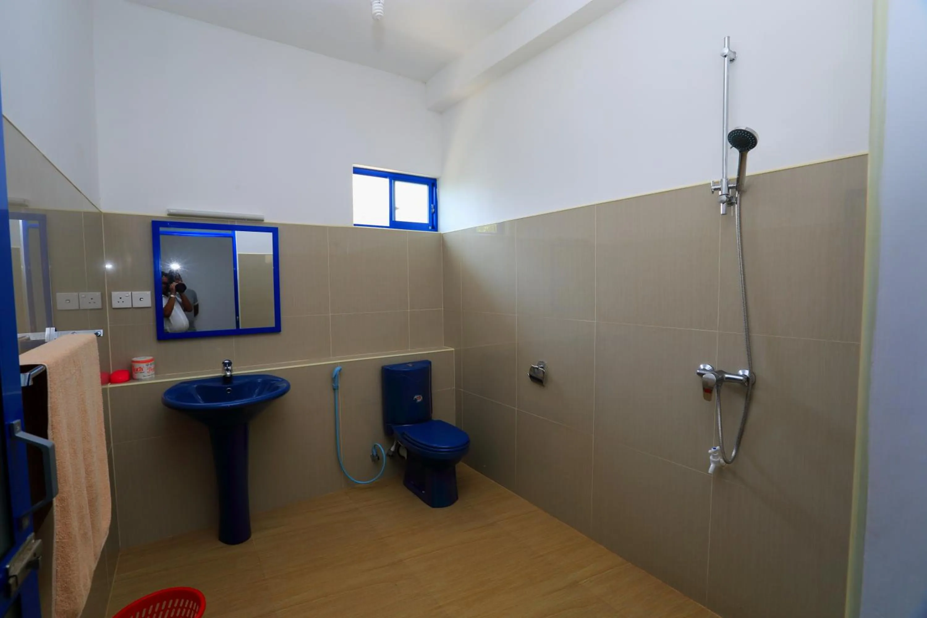 Day in Paradise Beach Resort & Diving school