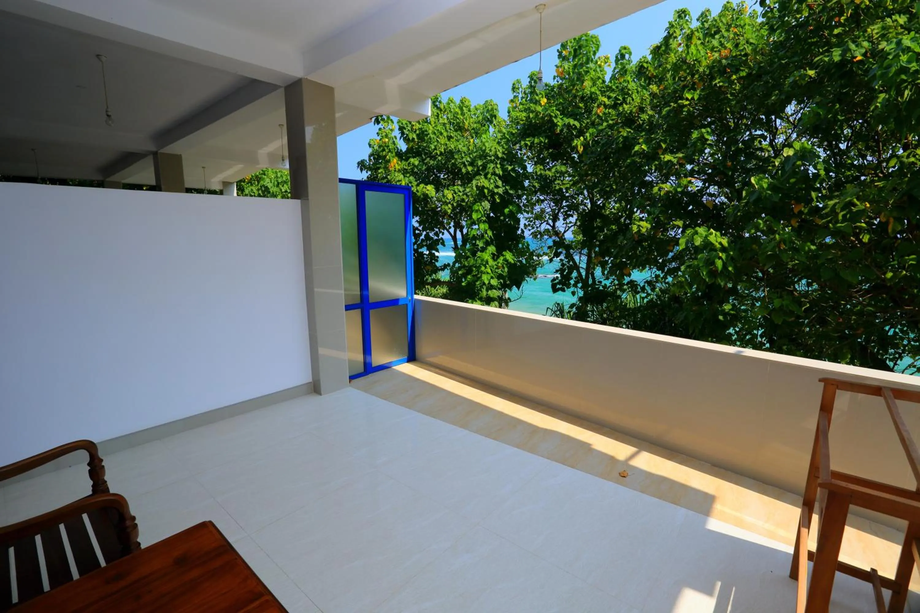 Day in Paradise Beach Resort & Diving school