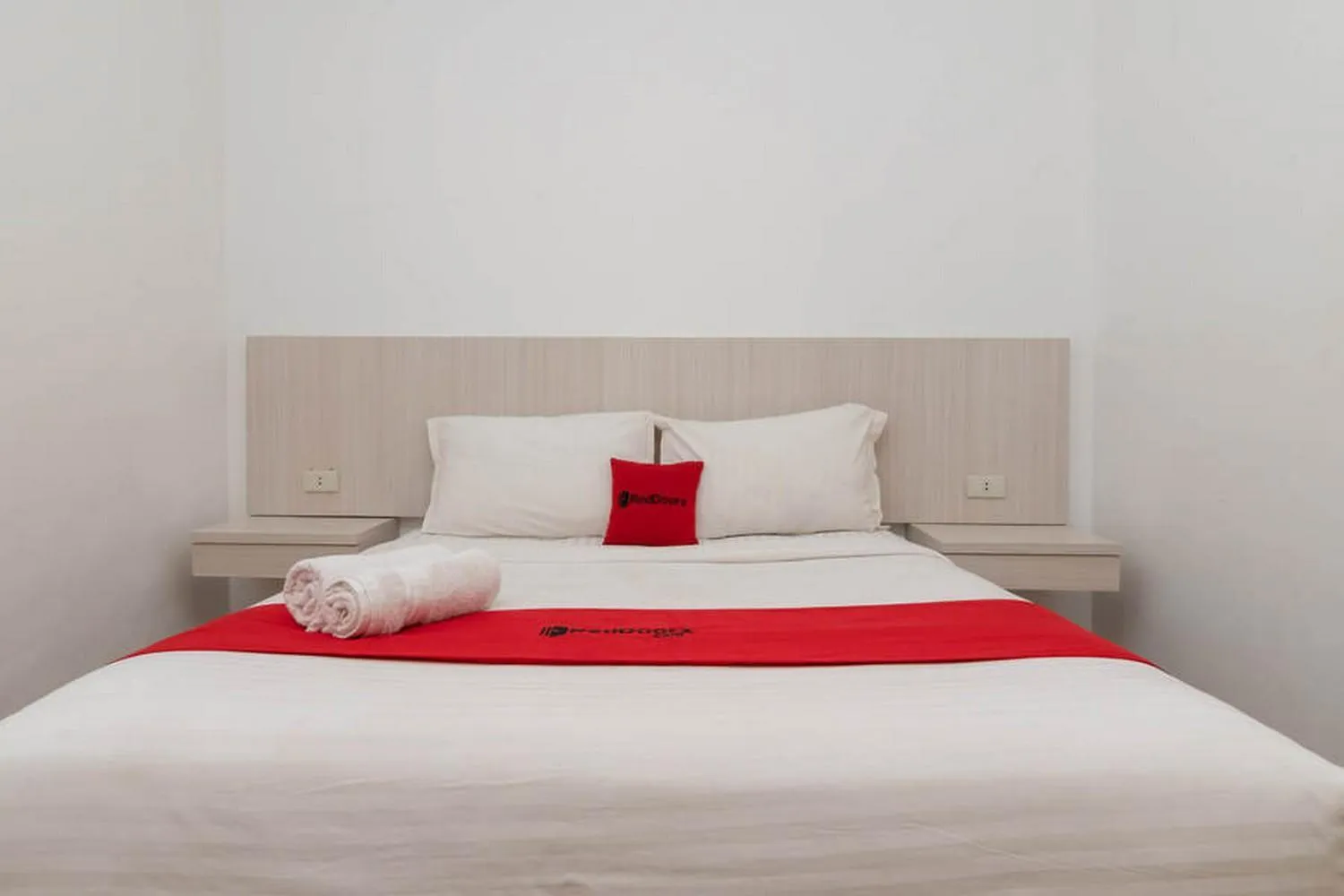 Bedroom, Bed in RedDoorz near Exit Tol Kotabaru ITERA Lampung