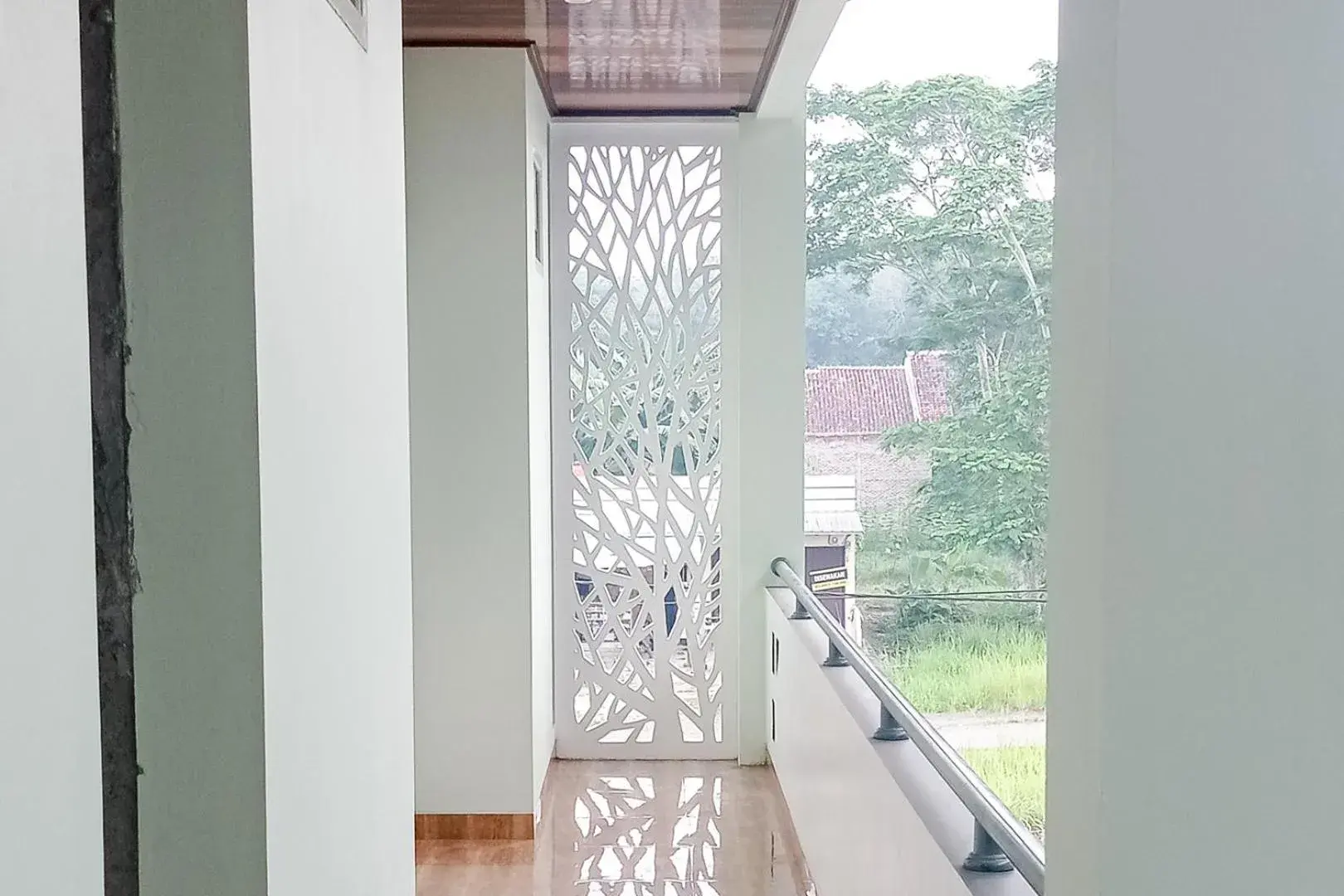 Balcony/Terrace in RedDoorz near Exit Tol Kotabaru ITERA Lampung Balcony/Terrace in RedDoorz near Exit Tol Kotabaru ITERA Lampung