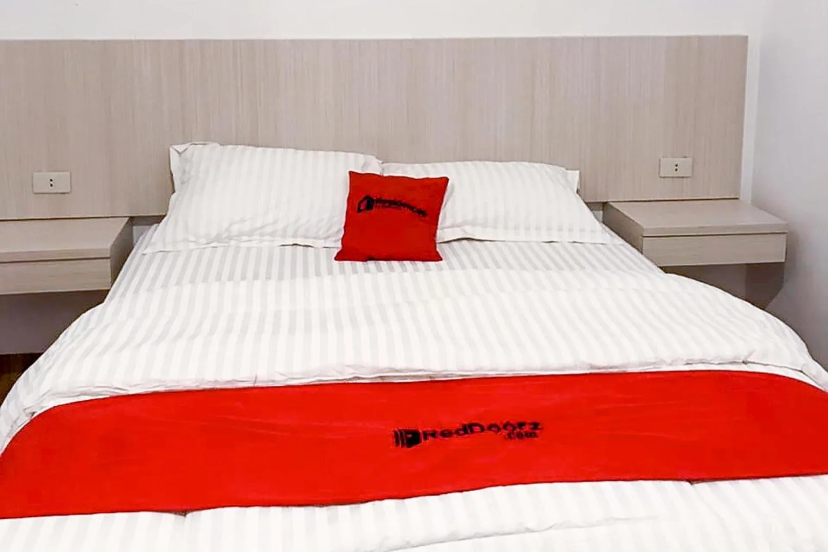 Bed in RedDoorz near Exit Tol Kotabaru ITERA Lampung